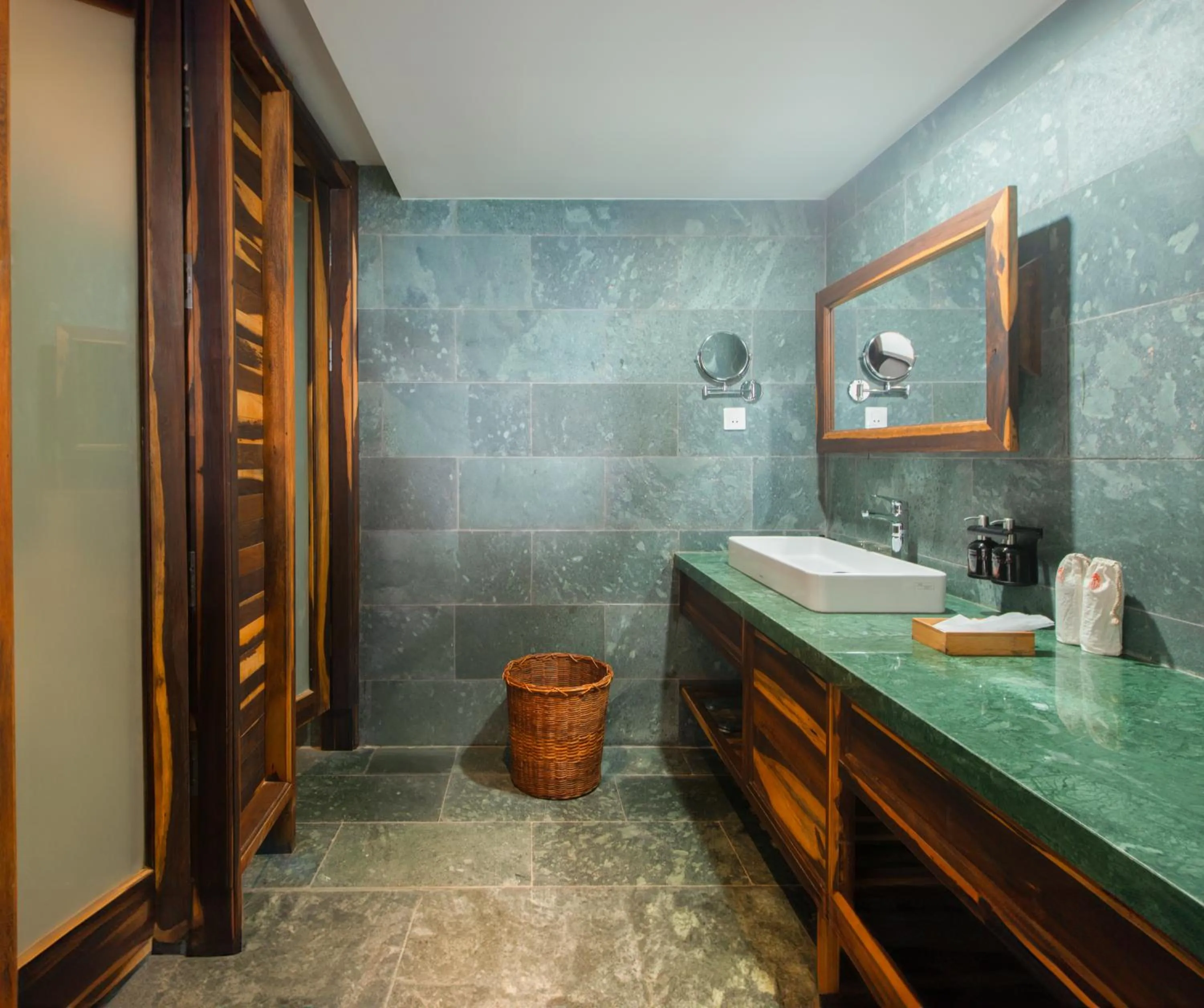 Bathroom in Alibu Resort Nha Trang