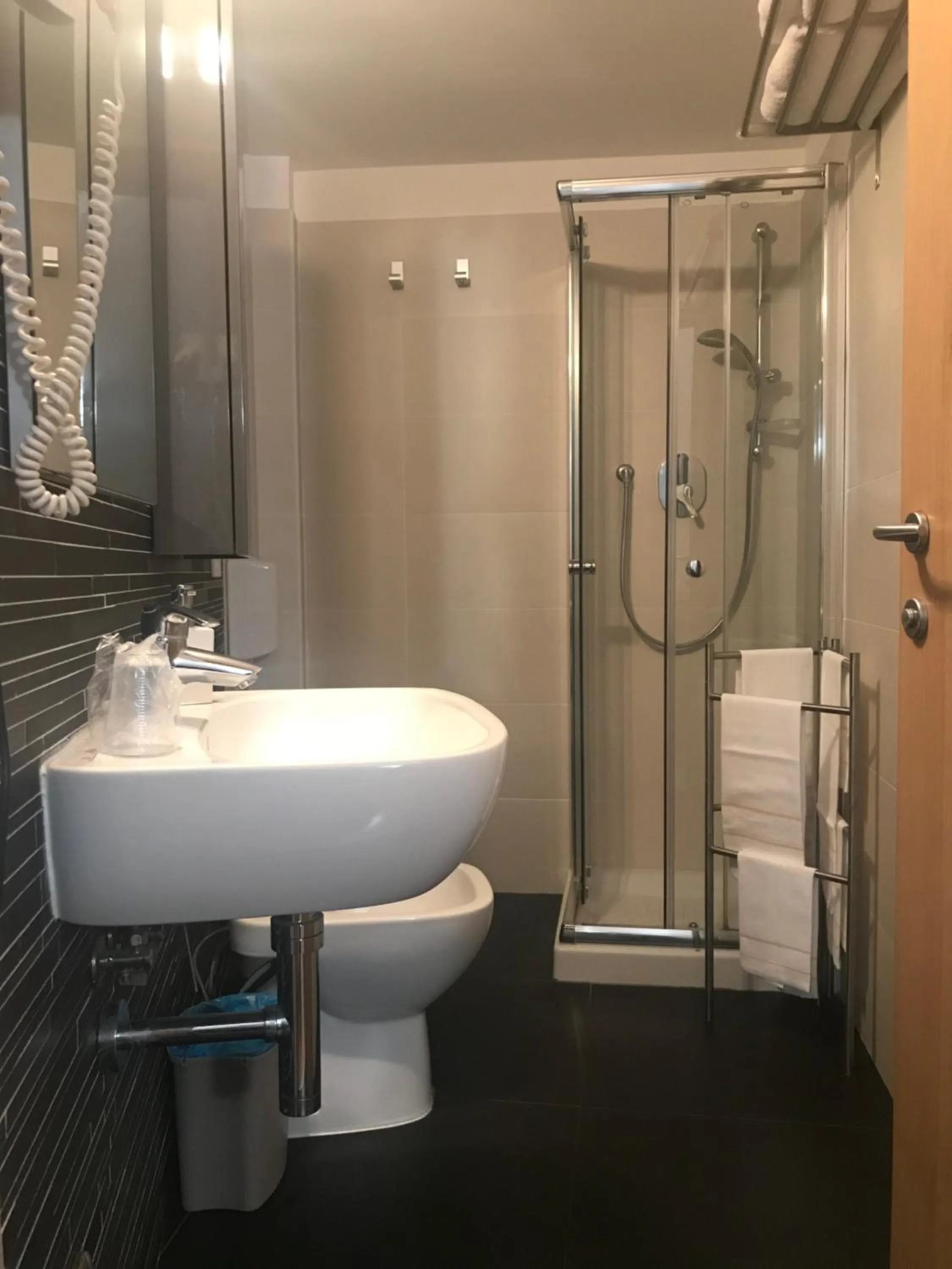 Bathroom in B&B Oasi Vetoio