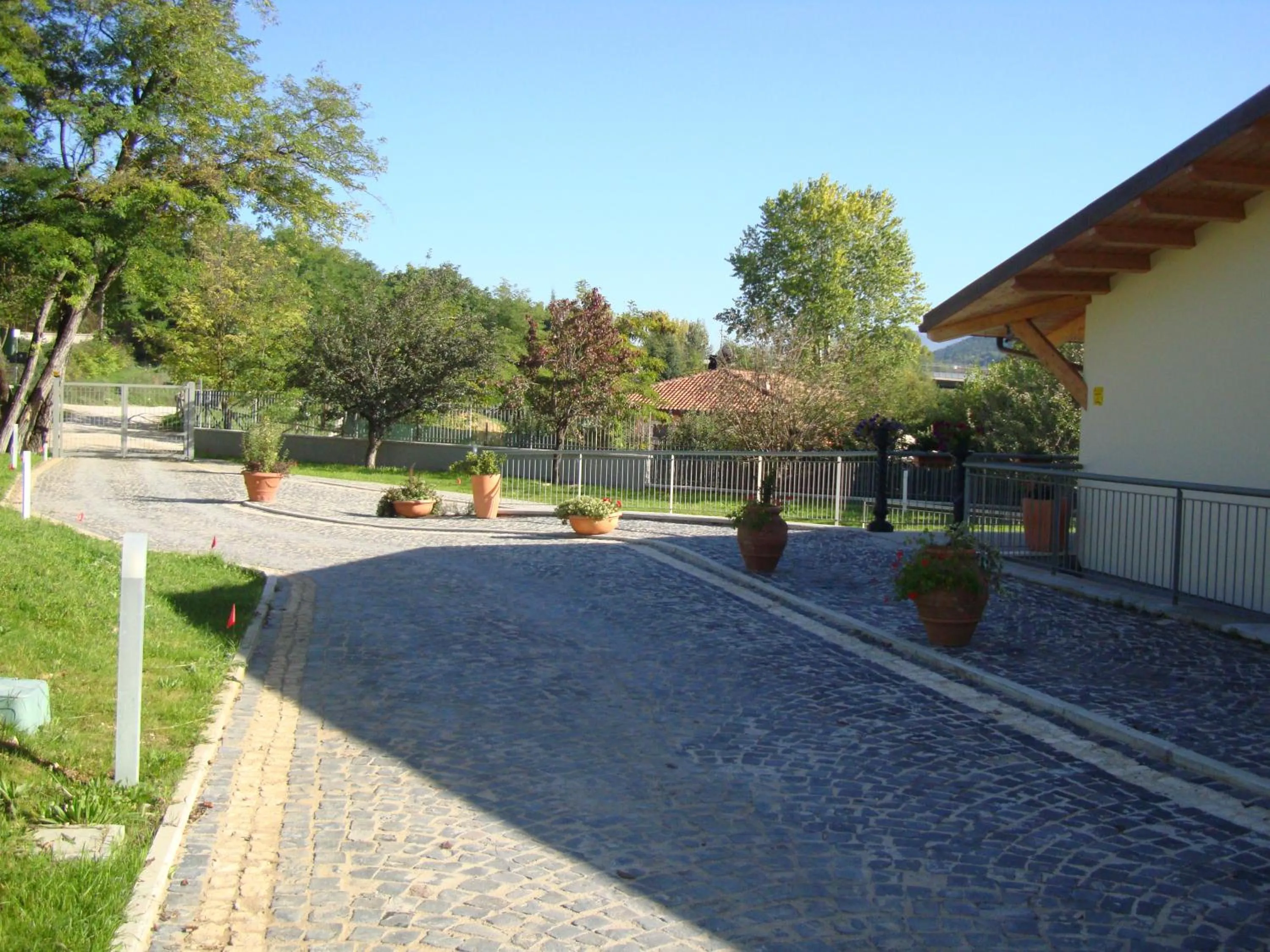Garden view in B&B Oasi Vetoio