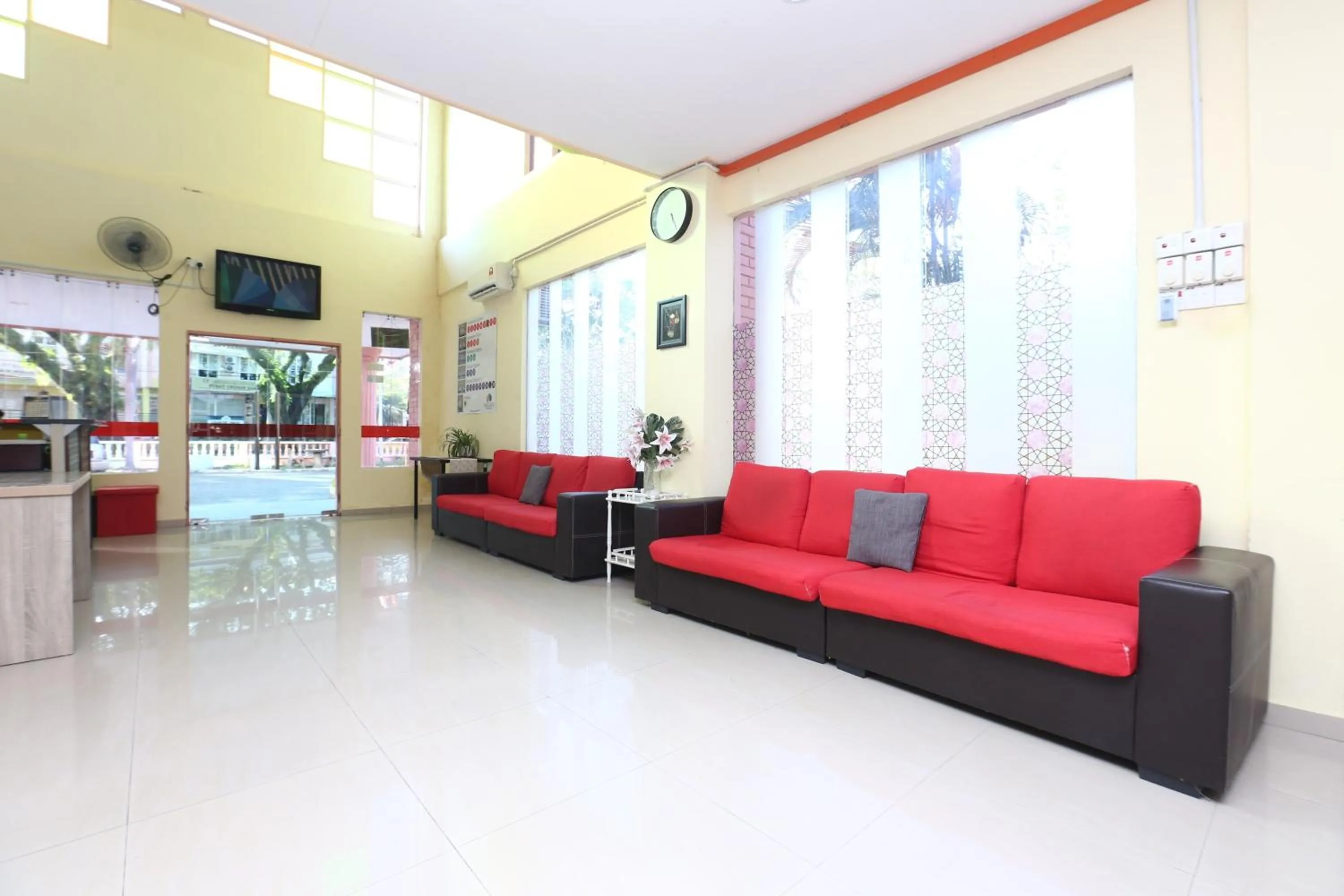 Lobby or reception in Hotel O Pelangi Marang