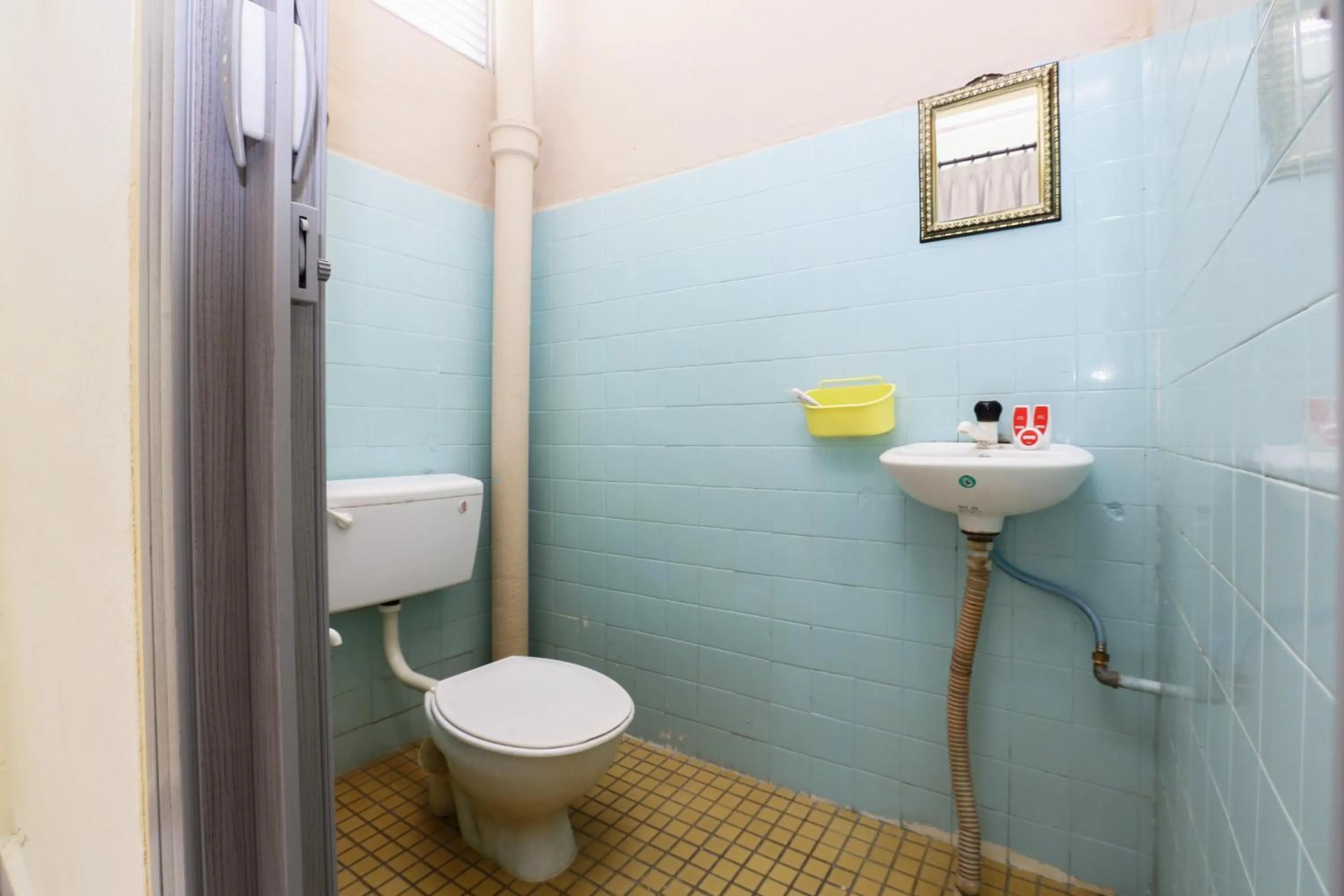 Bathroom in Hotel O Pelangi Marang