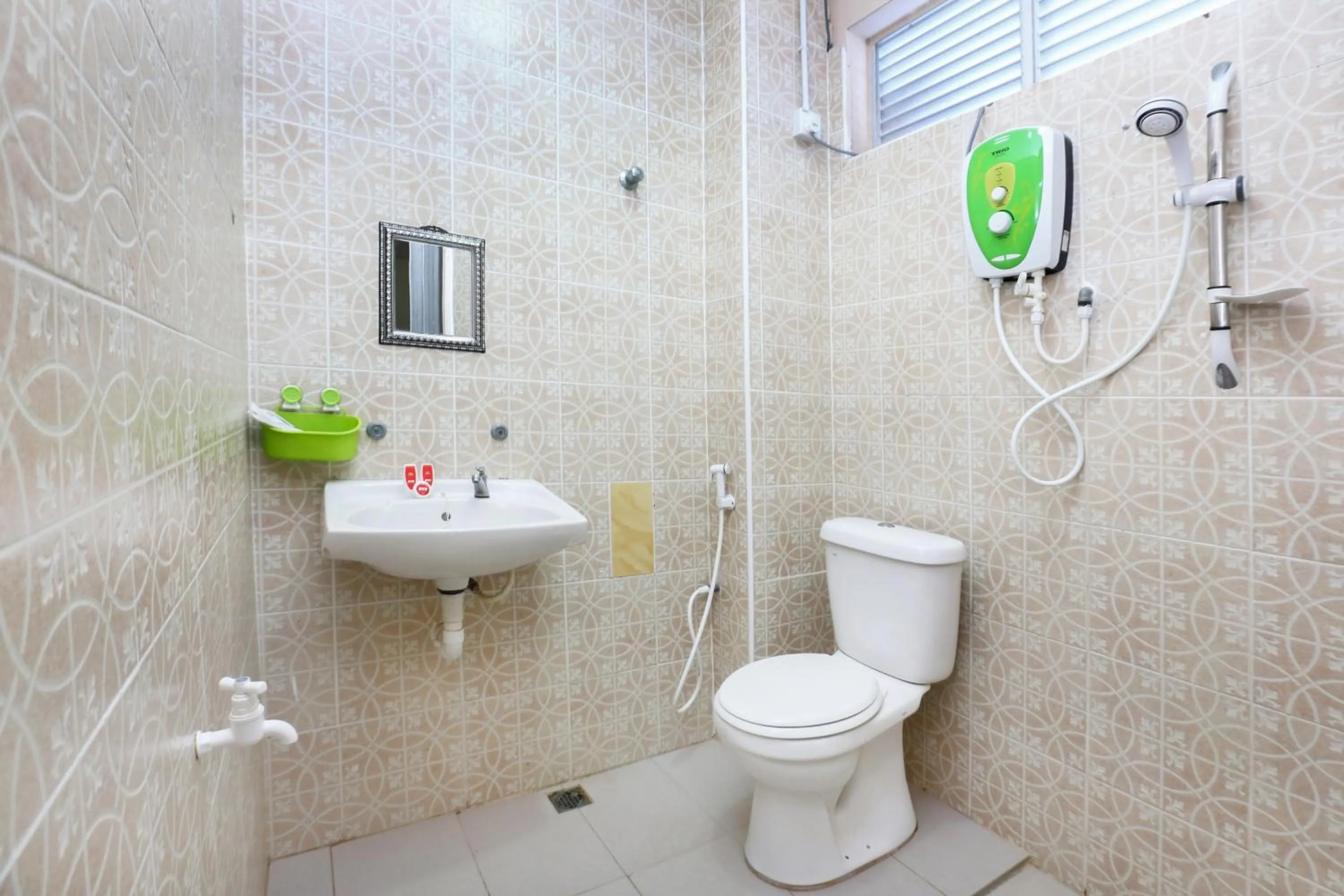 Bathroom in Hotel O Pelangi Marang