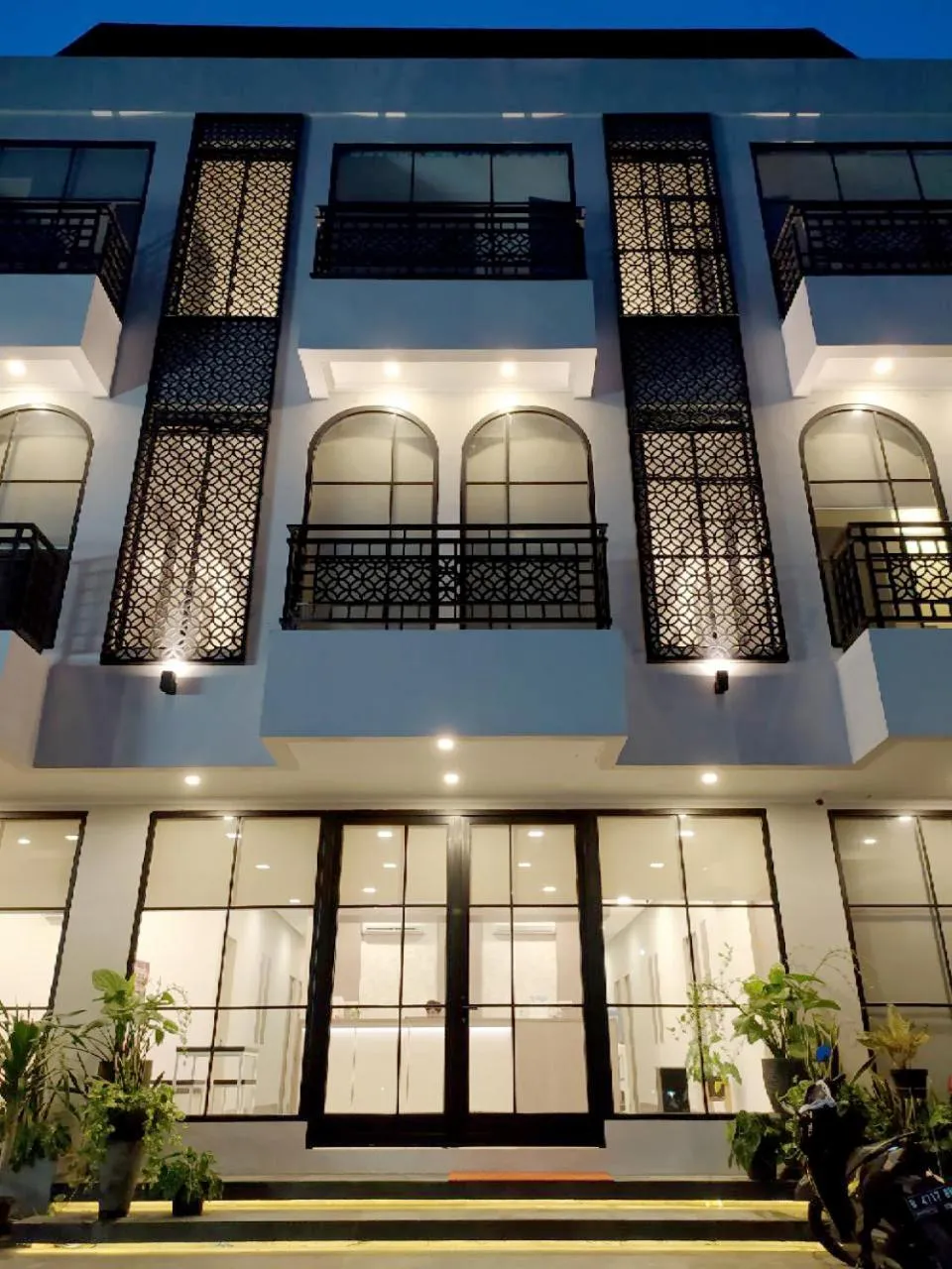 Front One Residence Syariah Mampang