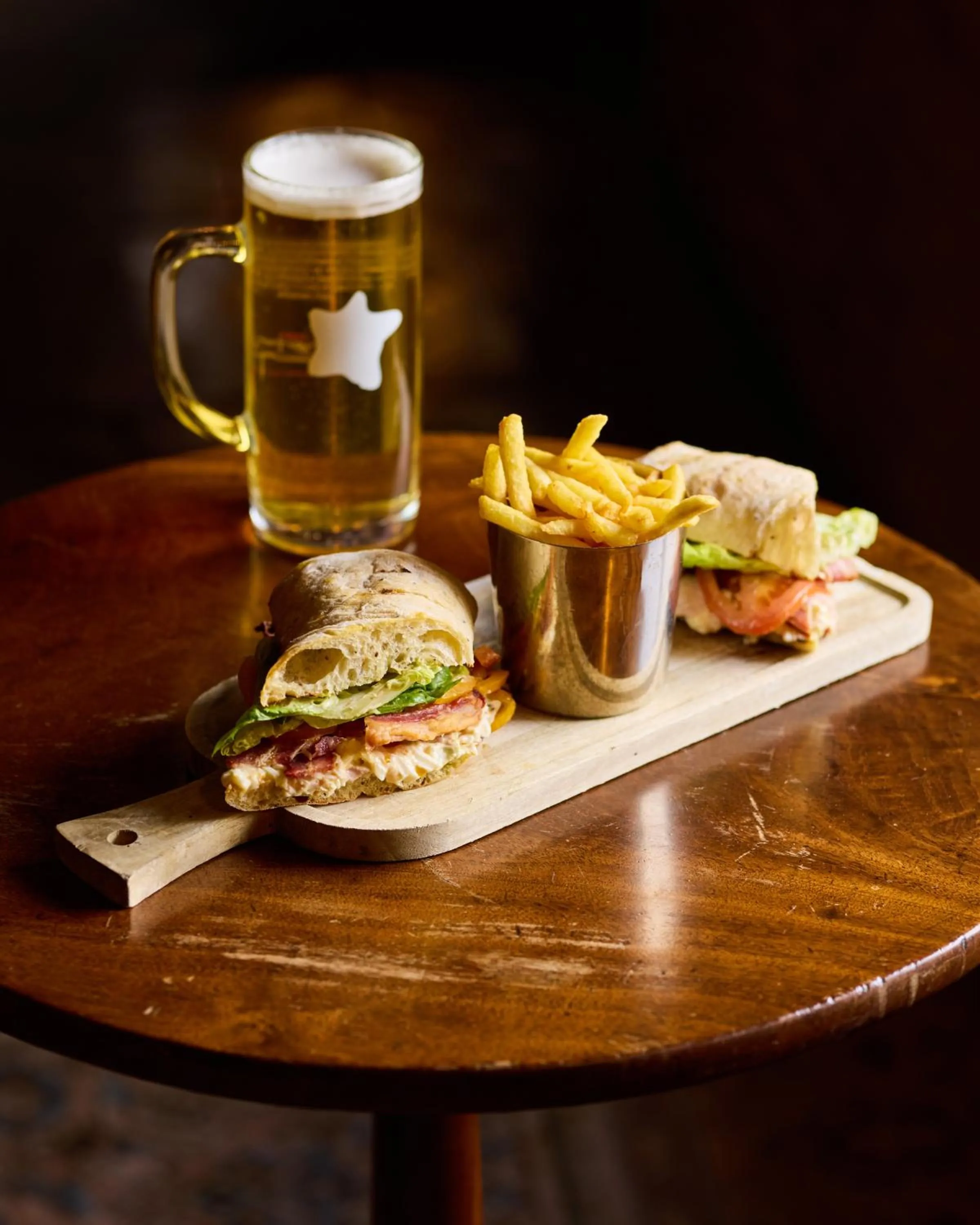 Food in The Harcourt Arms