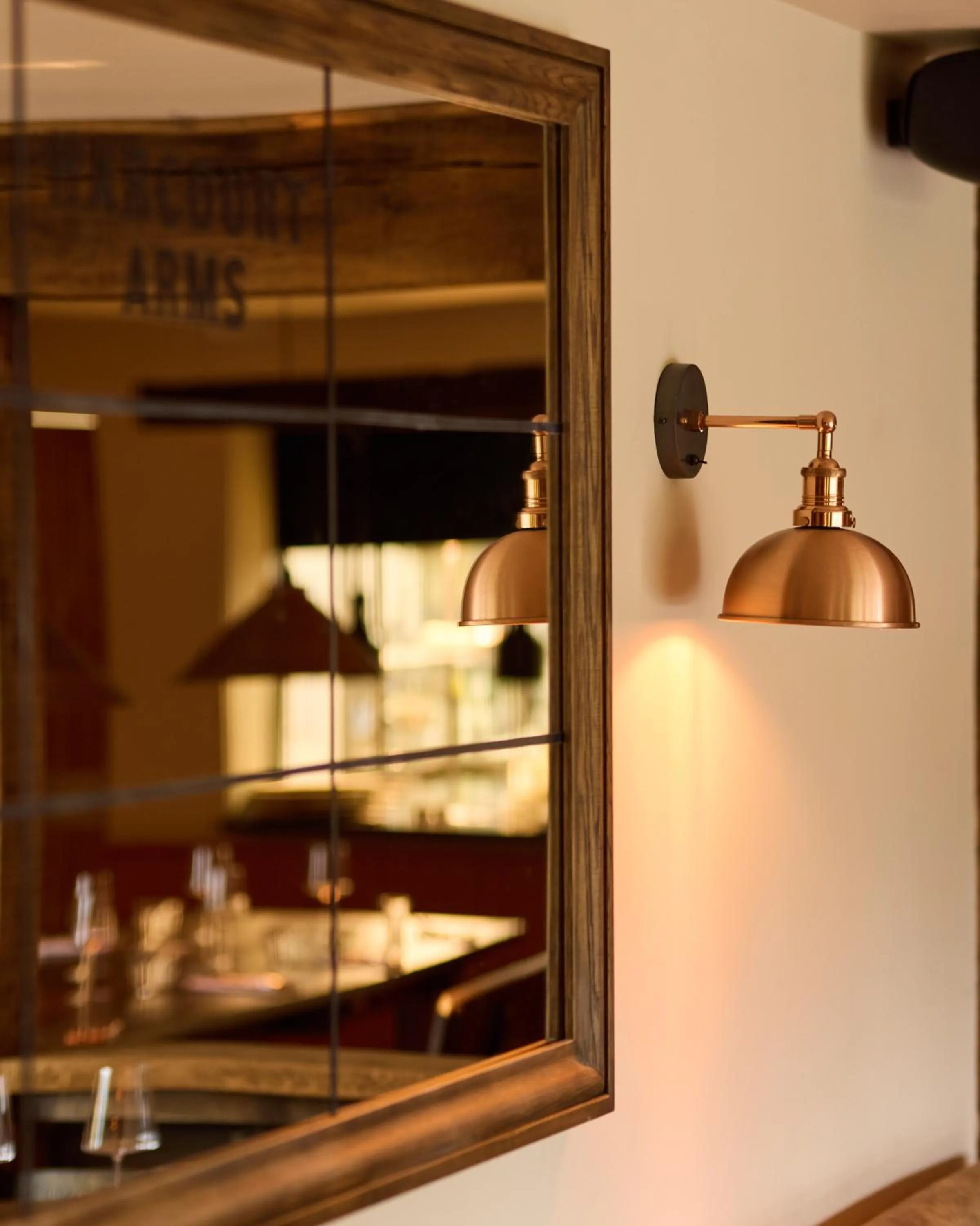 Restaurant/places to eat in The Harcourt Arms