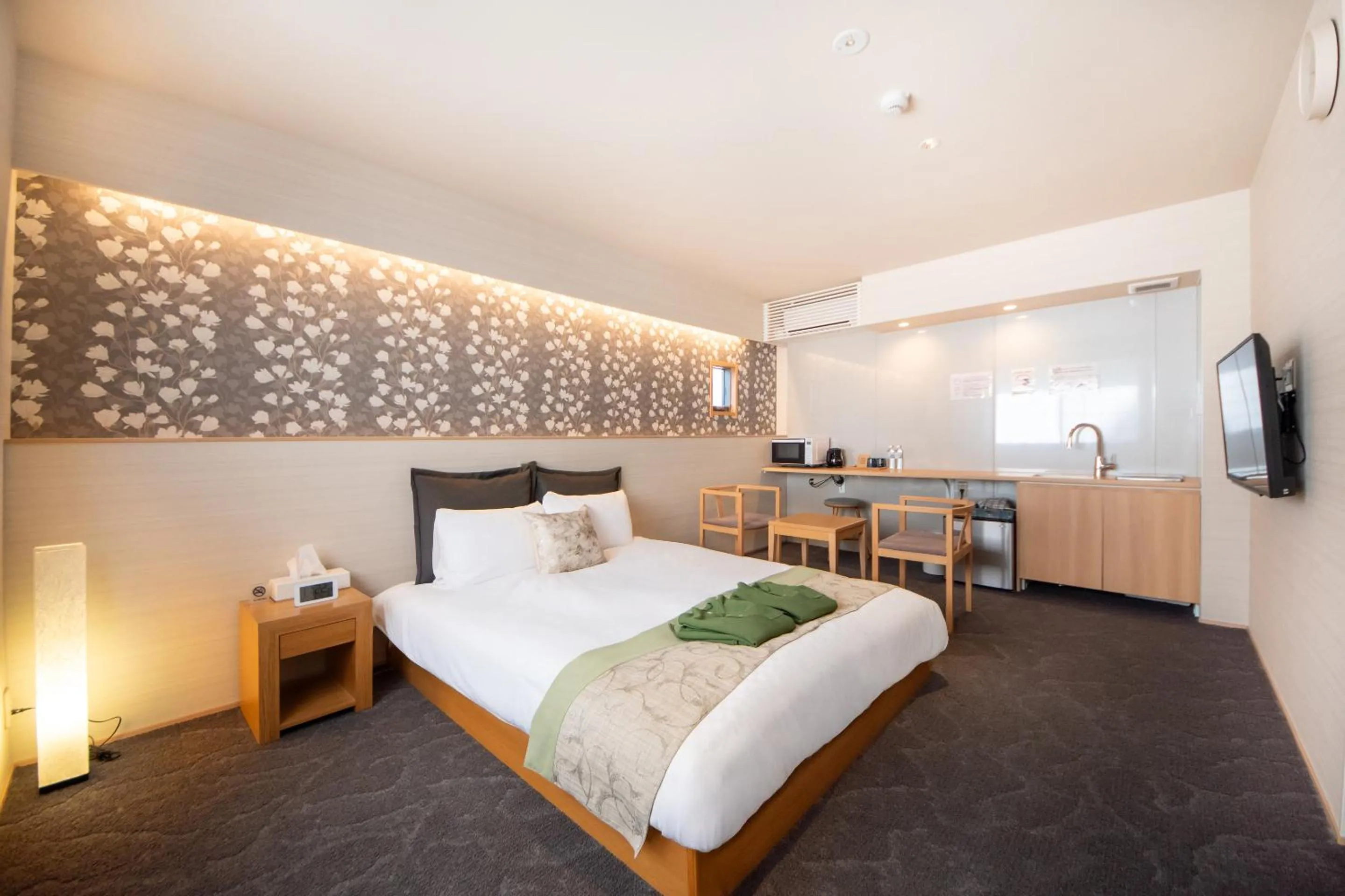 Bed in Hotel Naranohamori