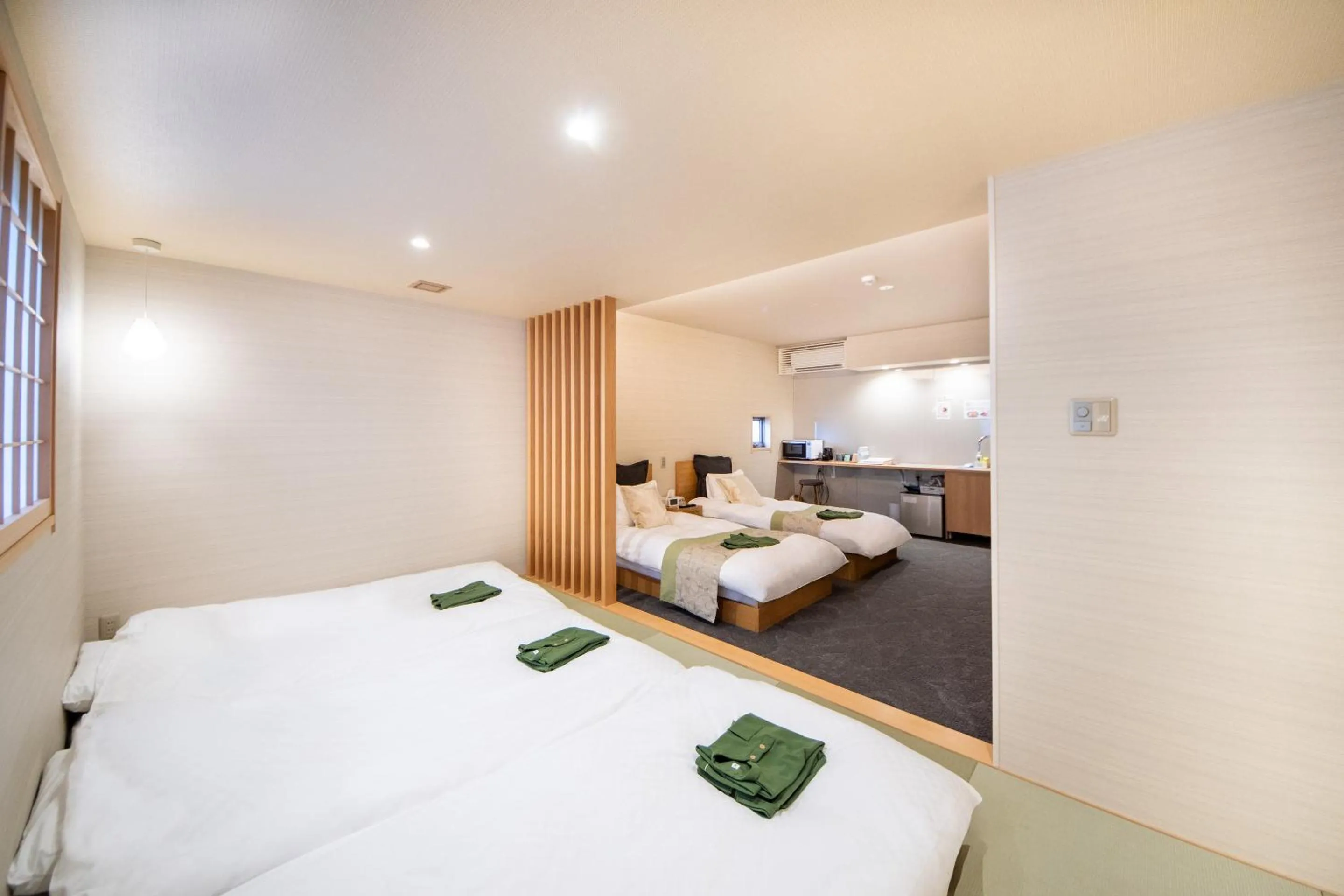 Bed in Hotel Naranohamori