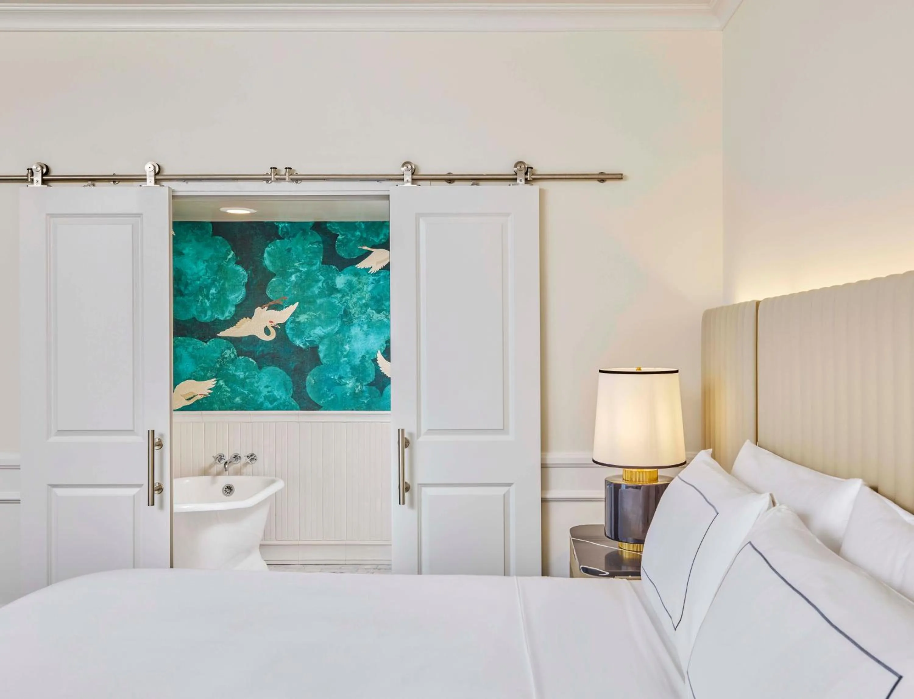 Bedroom, Bed in Cameo Beverly Hills, LXR Hotels & Resorts