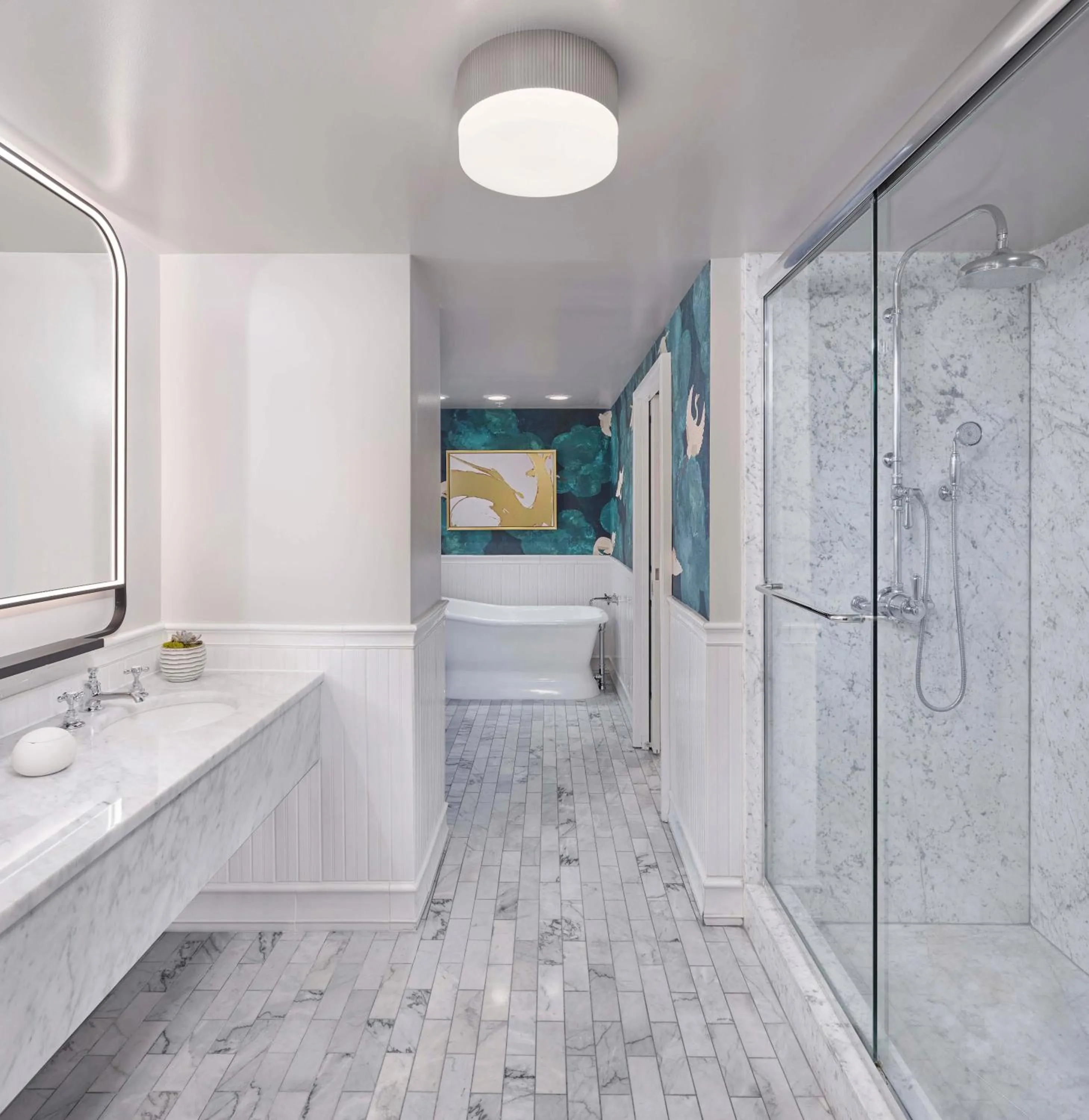 Bathroom in Cameo Beverly Hills, LXR Hotels & Resorts