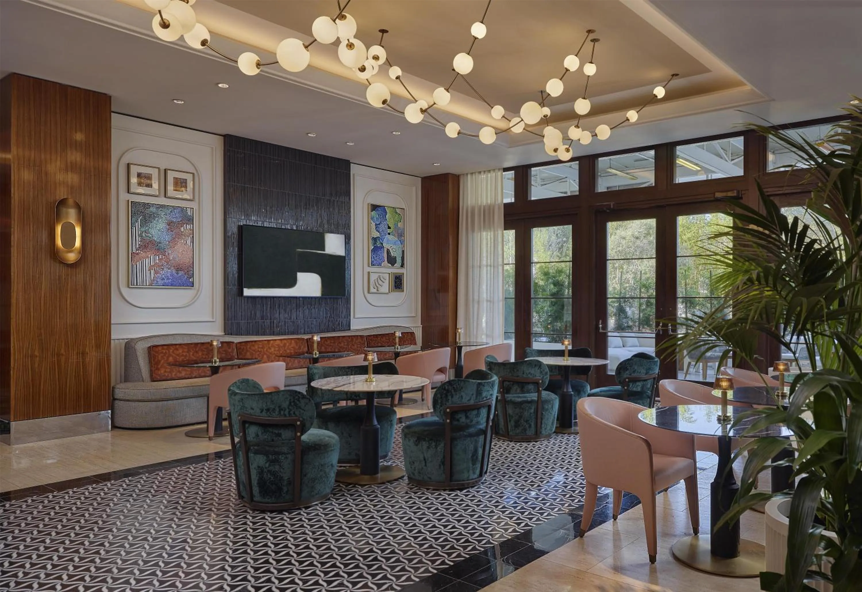 Lounge or bar in Cameo Beverly Hills, LXR Hotels & Resorts