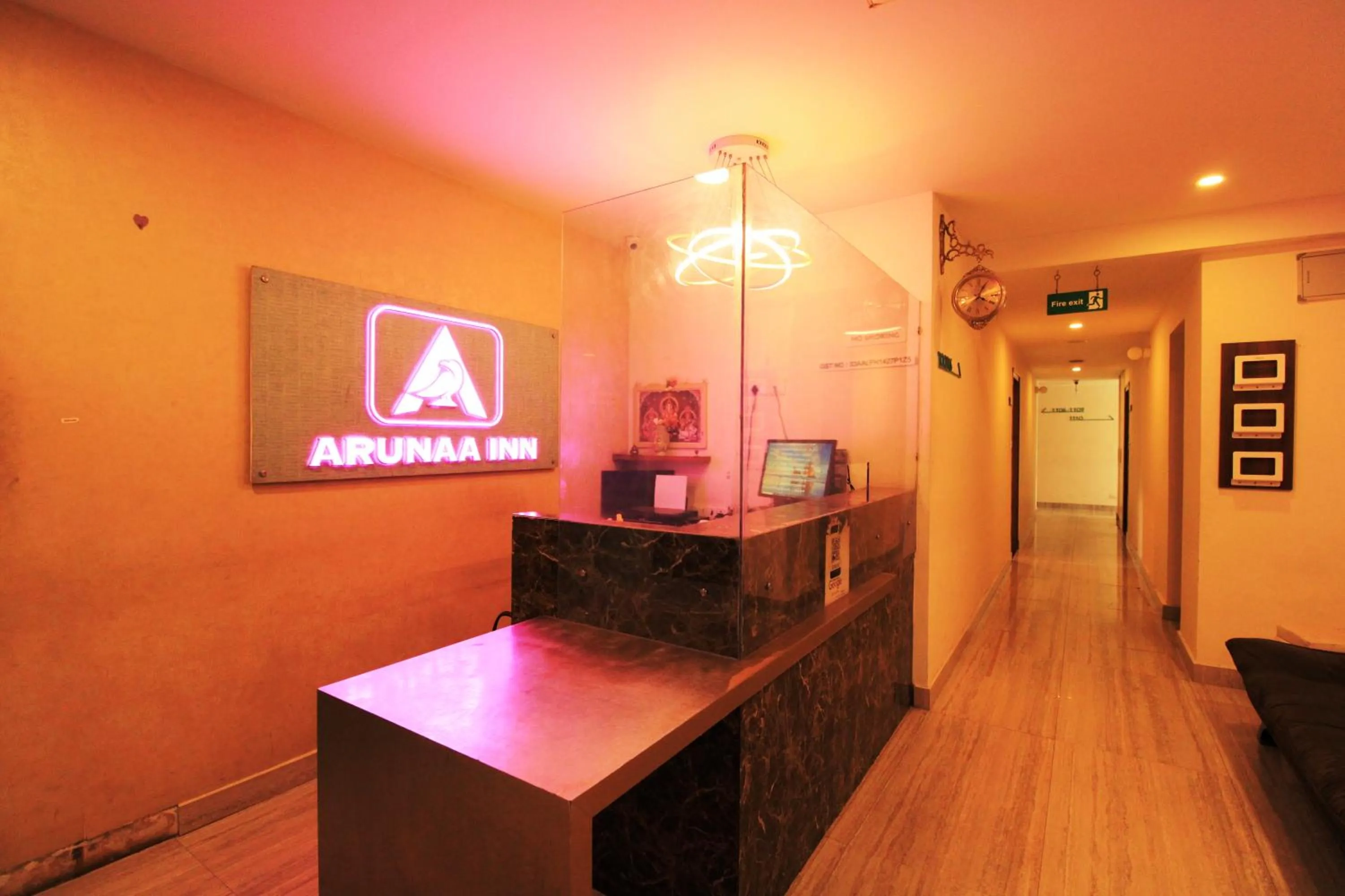 Lobby or reception in Arunaa Inn Airport Hotel,Chennai