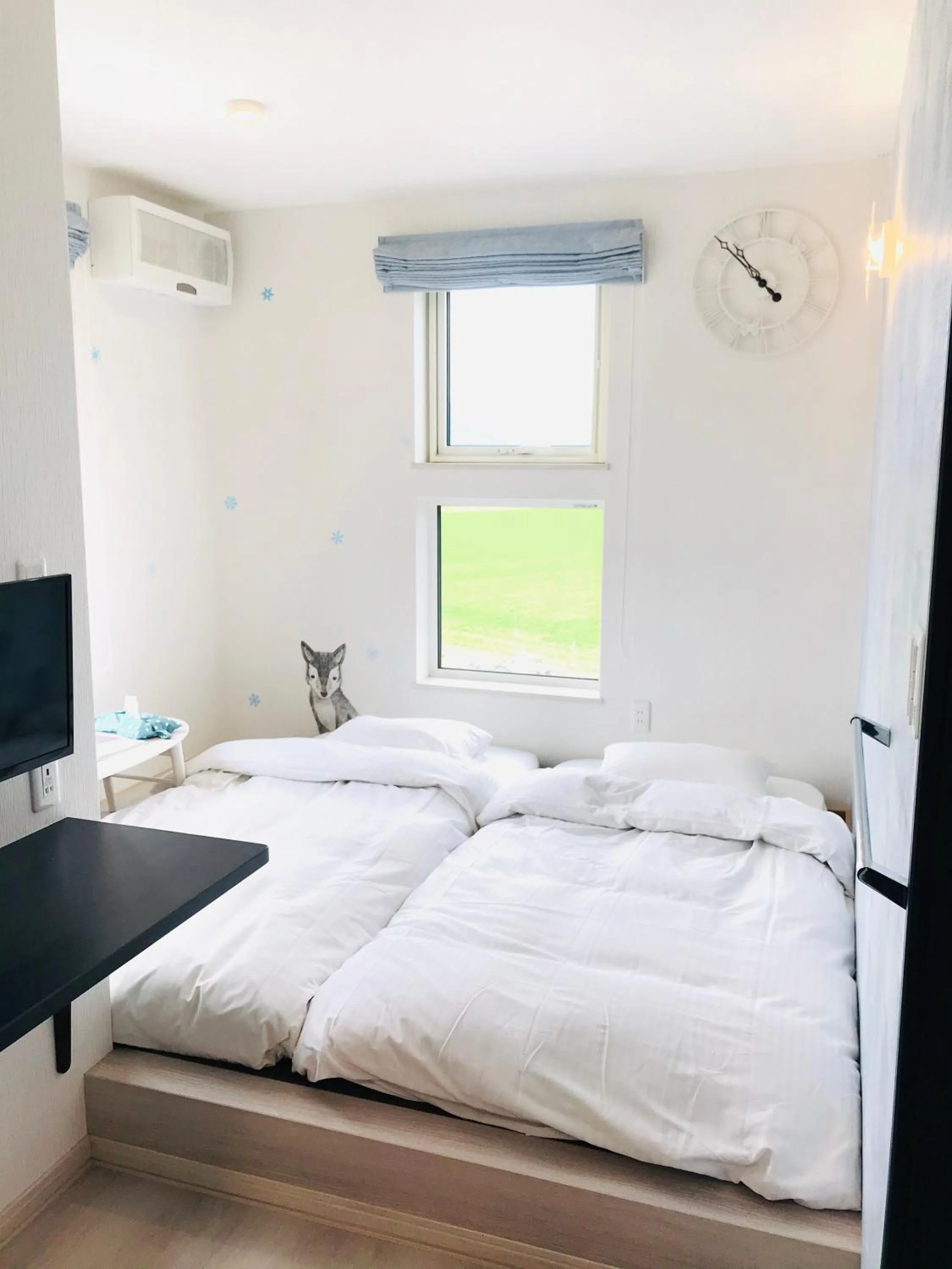 Bed in Shooting Star the Bed & Breakfast