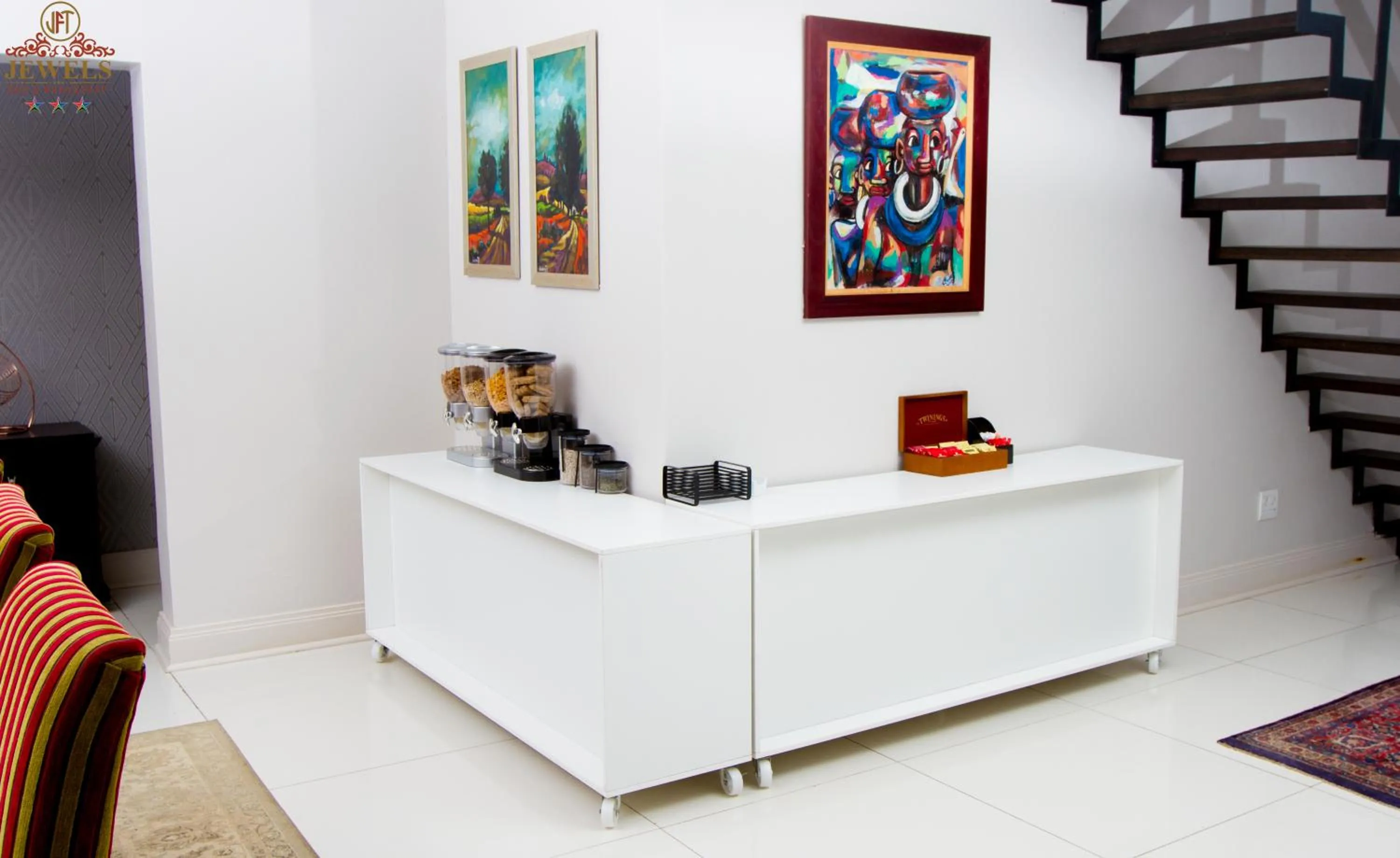 Breakfast in JFT Jewels Guest House