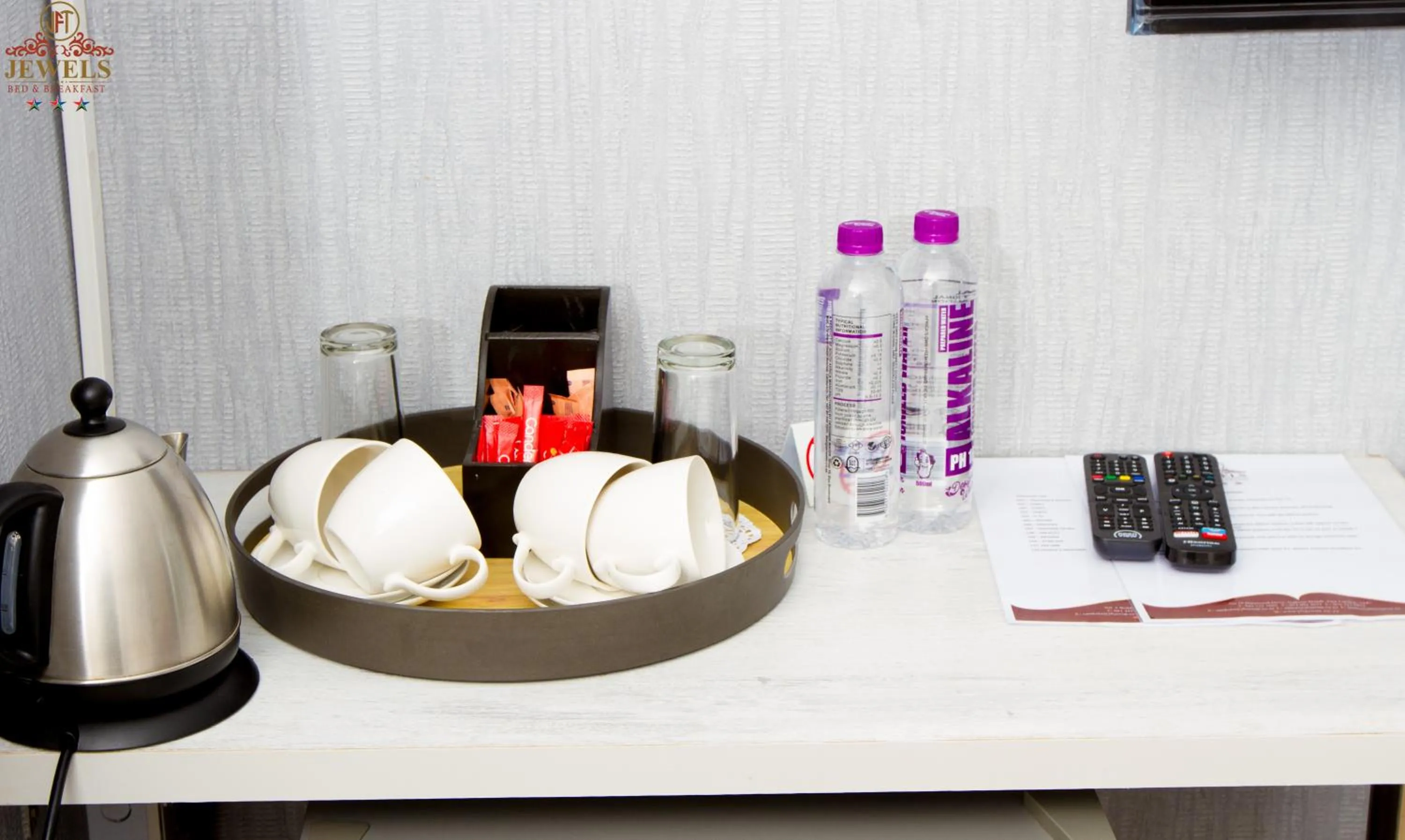 Coffee/tea facilities in JFT Jewels Guest House