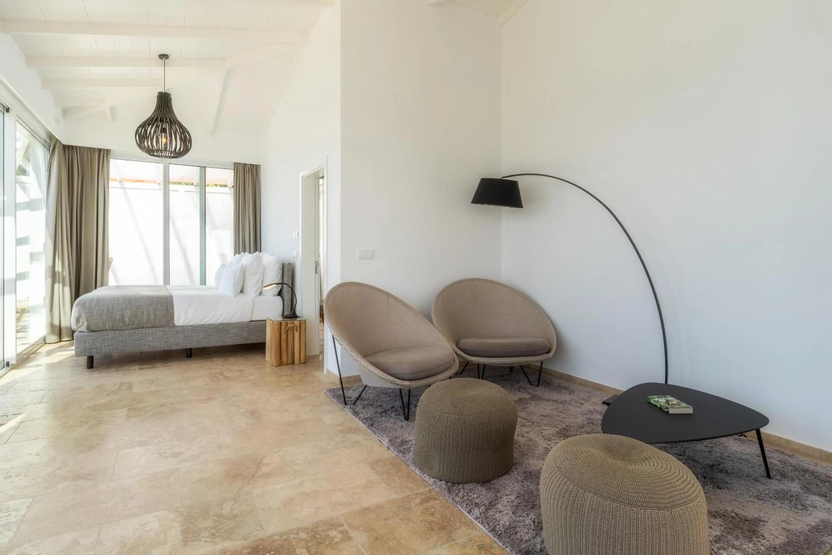 Bed in Escarpa - The Madeira Hideaway