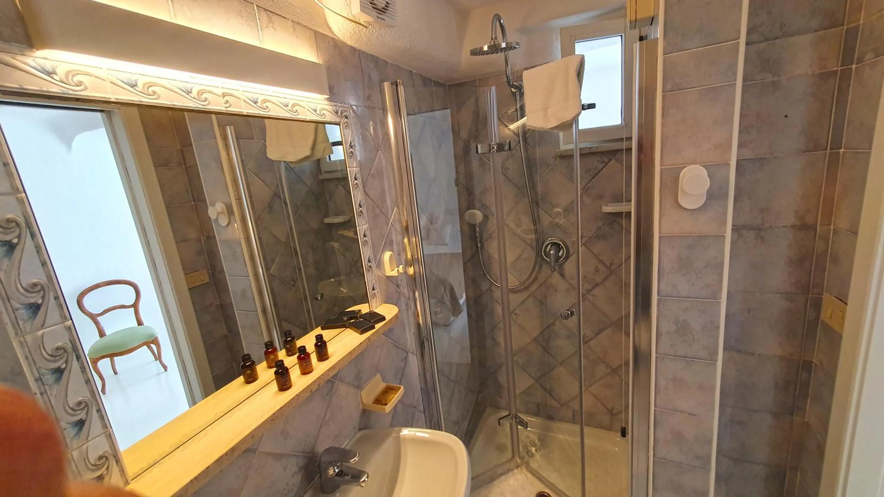 Shower in Villa Ravino Secret Retreat