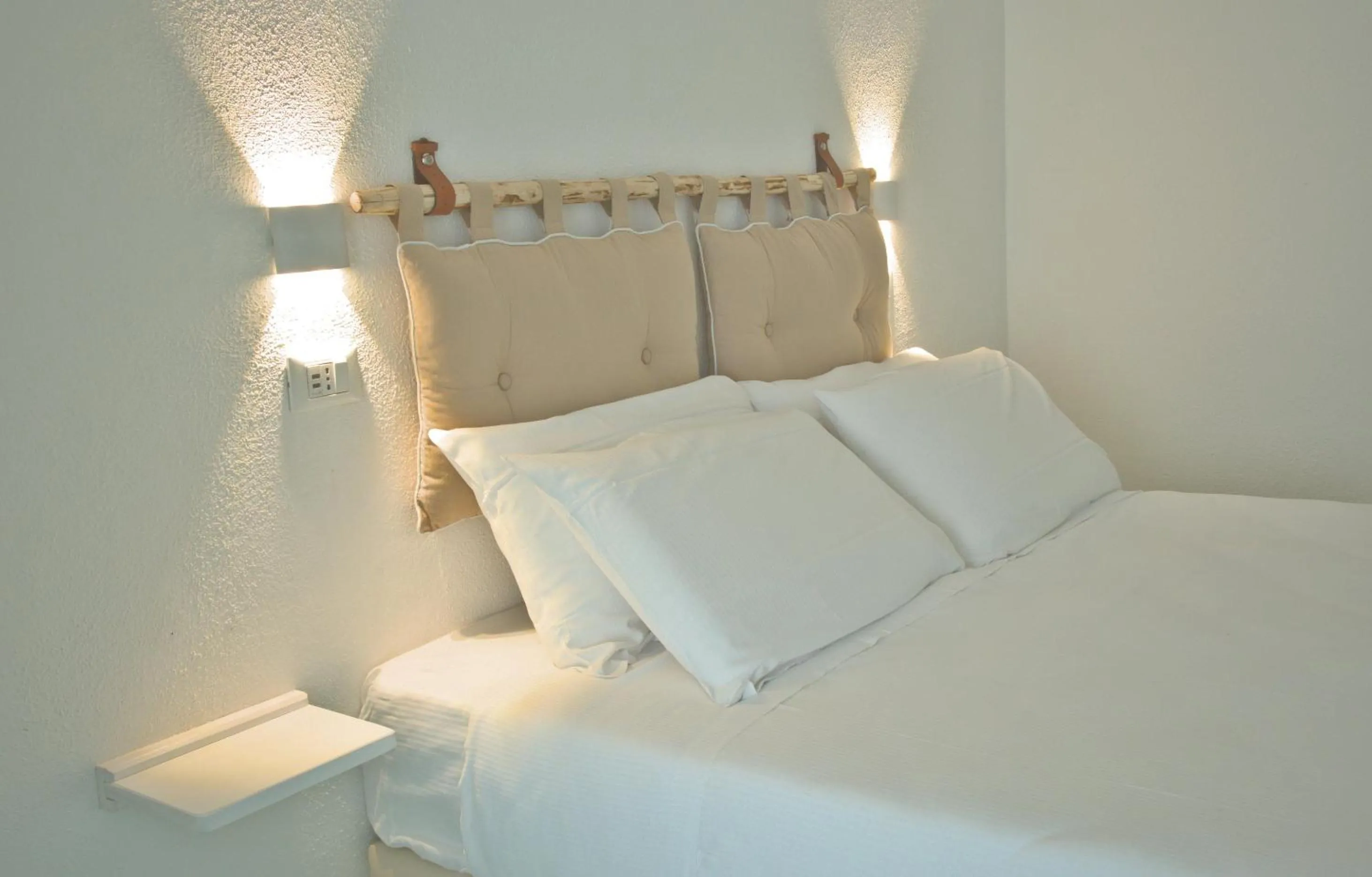 Bed in Villa Ravino Secret Retreat