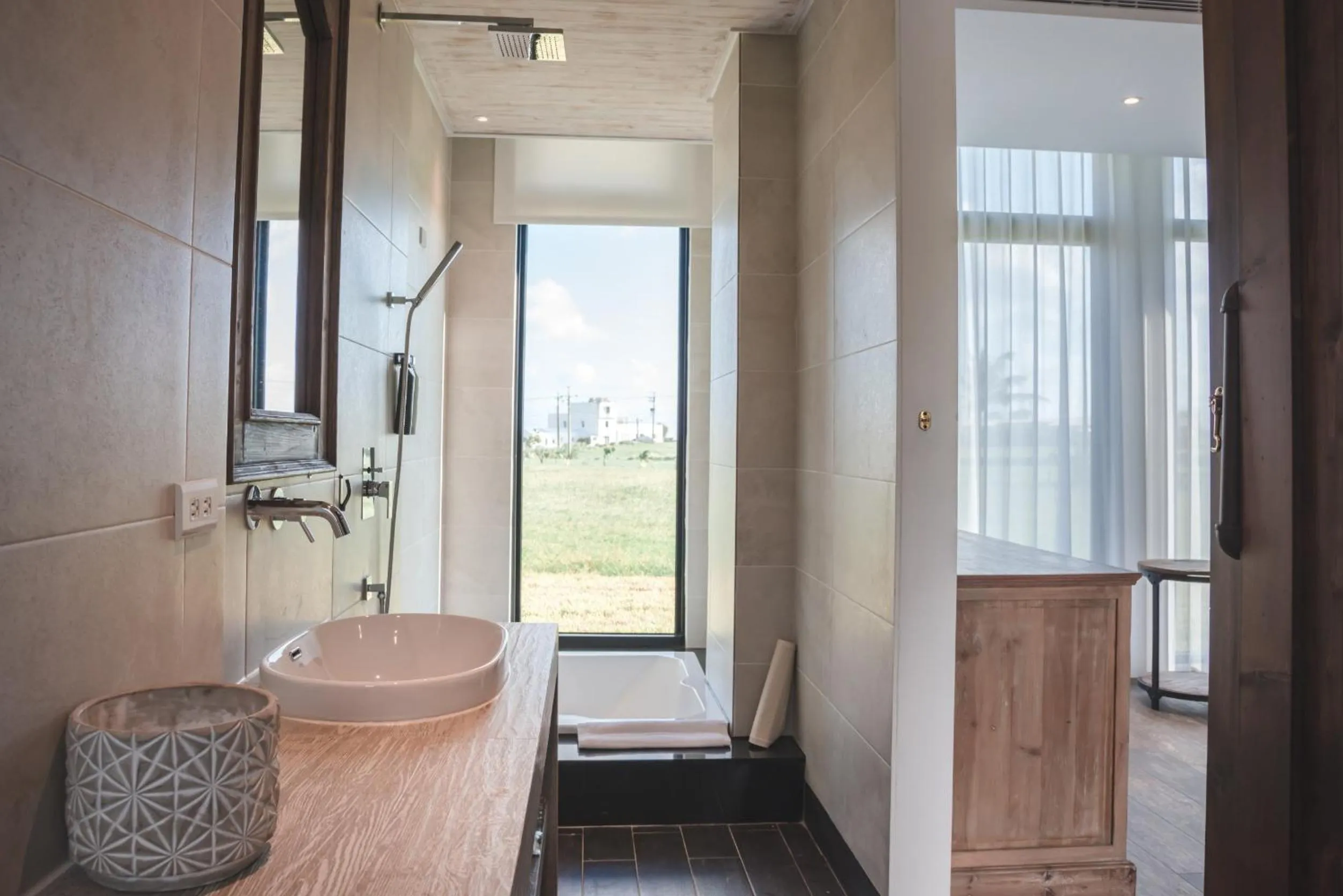 Bathroom in Cloud 9 Panorama