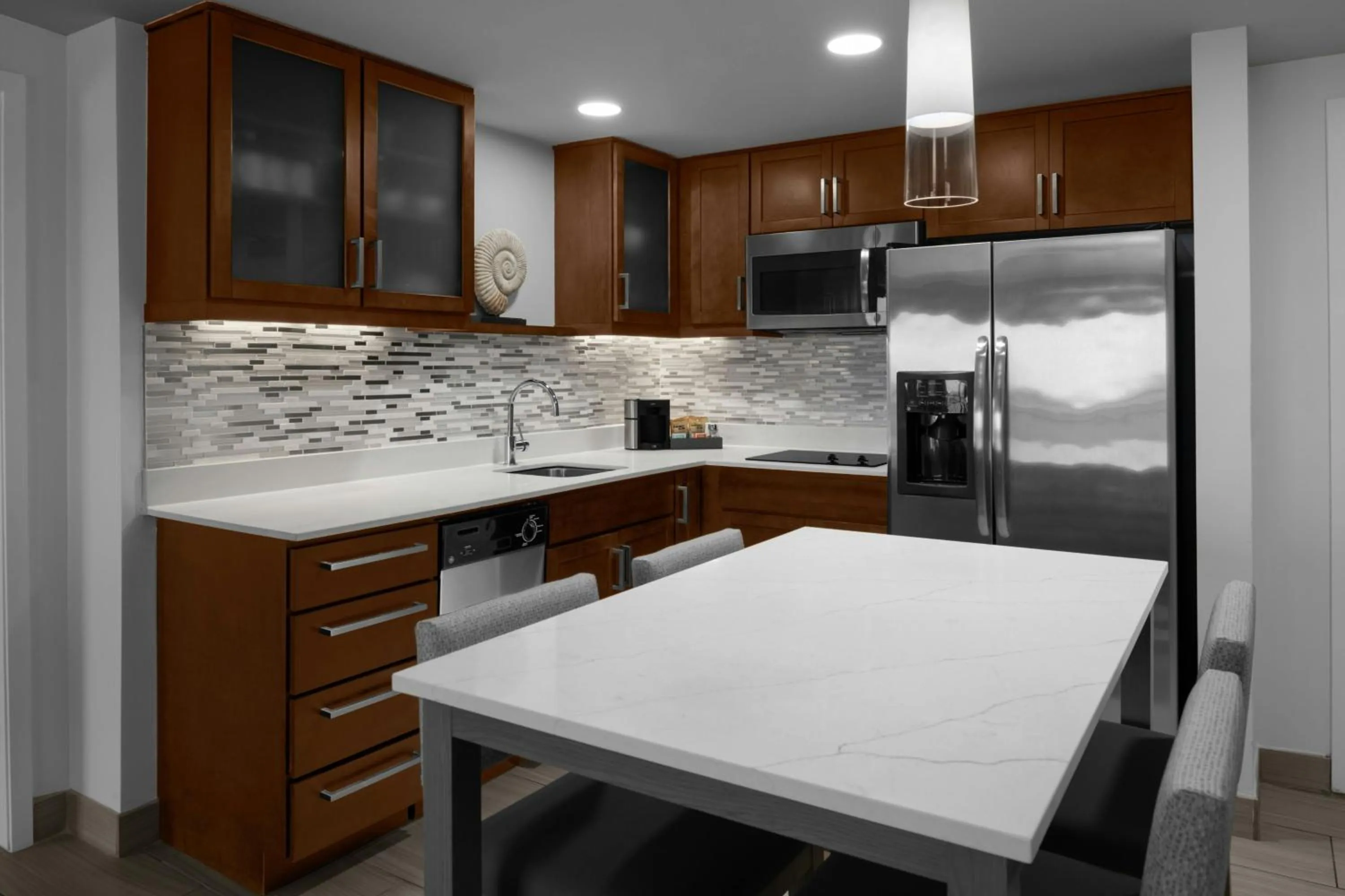 Kitchen or kitchenette in Residence Inn by Marriott Daytona Beach Oceanfront