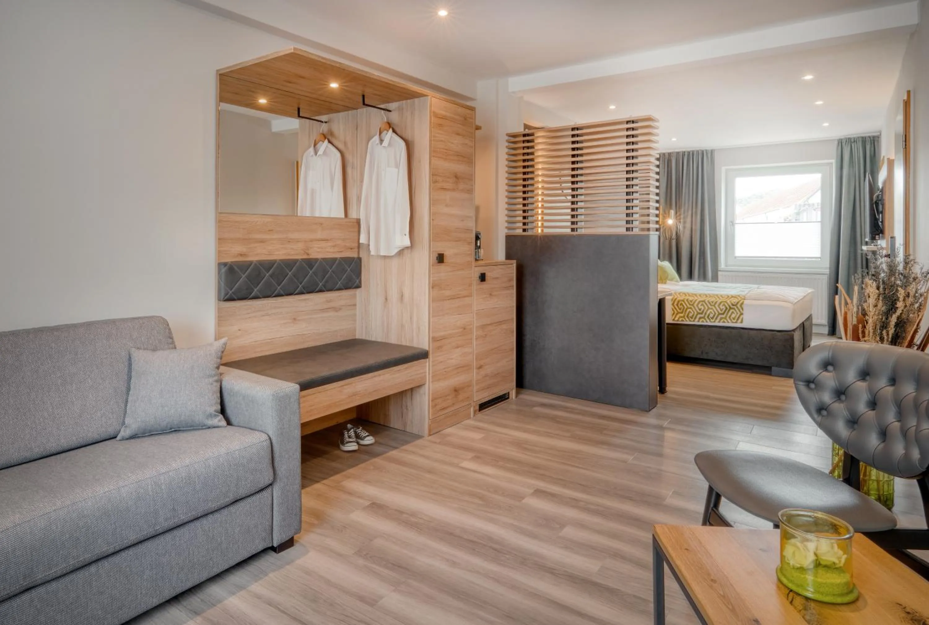 Photo of the whole room, Bed in Hotel Schultheiss Hameln