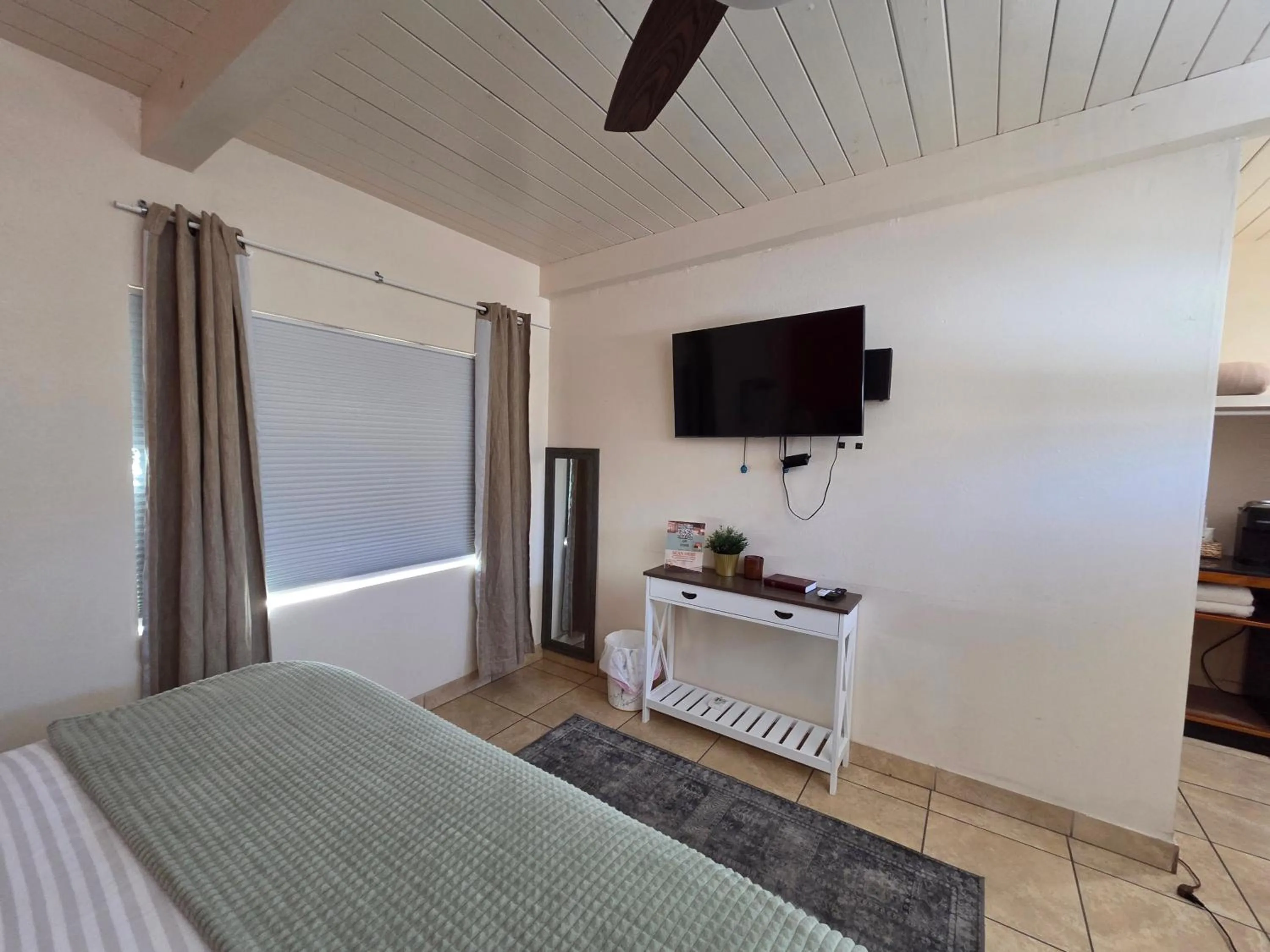 Bed in Sequoia Village