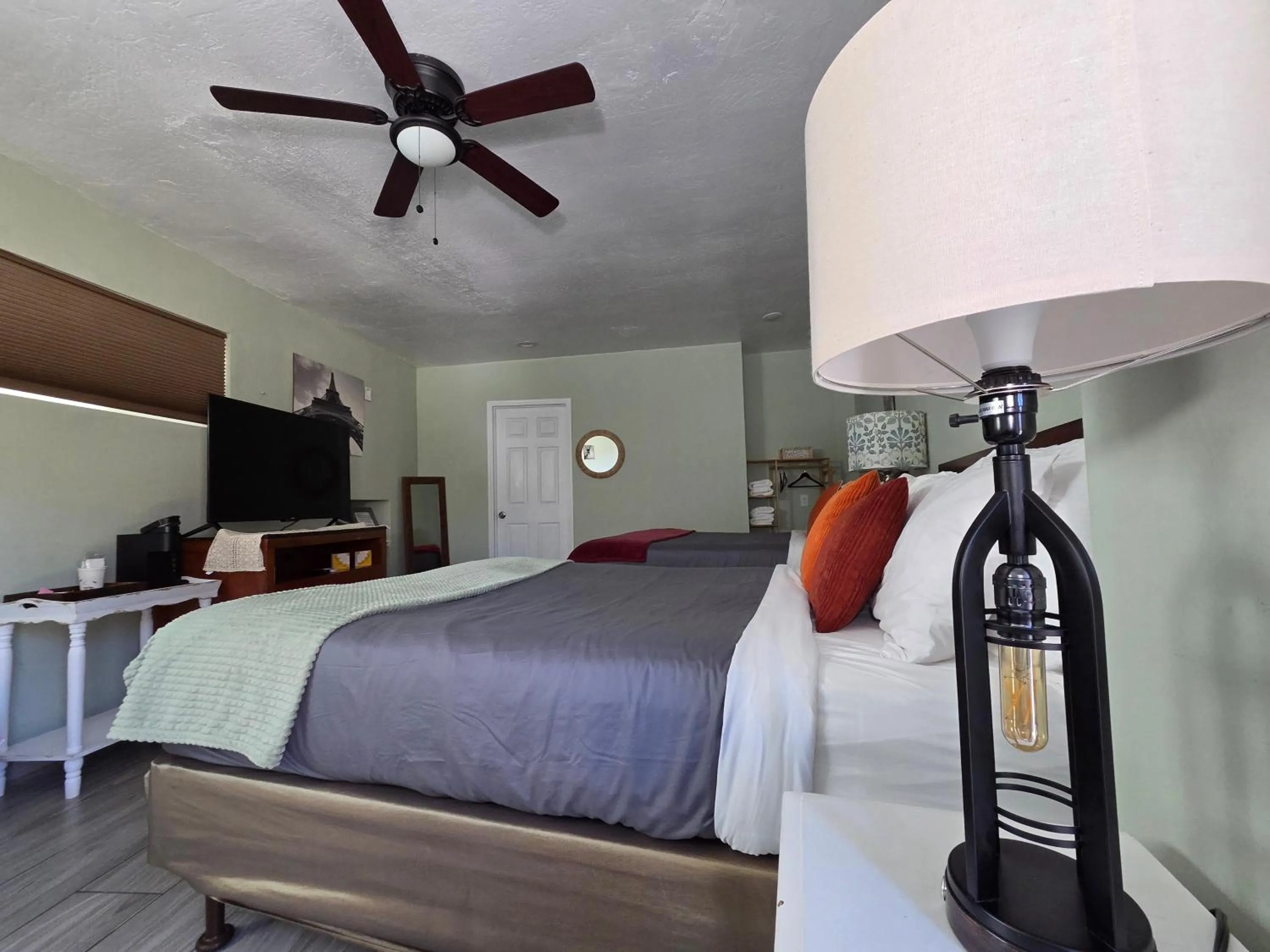 Bed in Sequoia Village