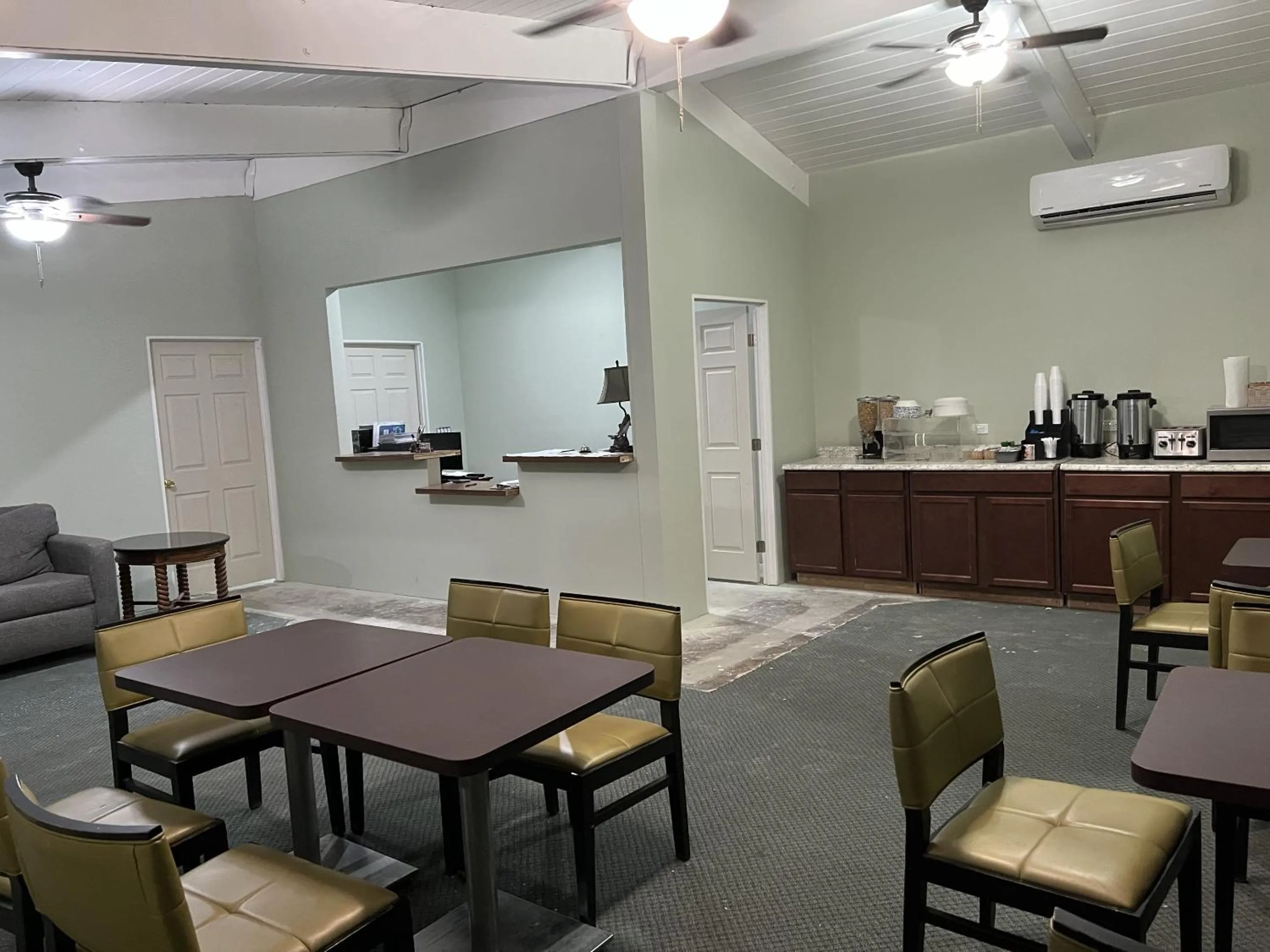 Lobby or reception in Sierra Lodge Three Rivers