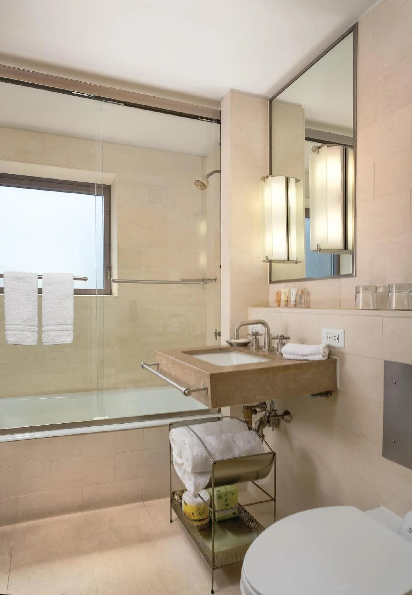 Bathroom in Club Wyndham Midtown 45