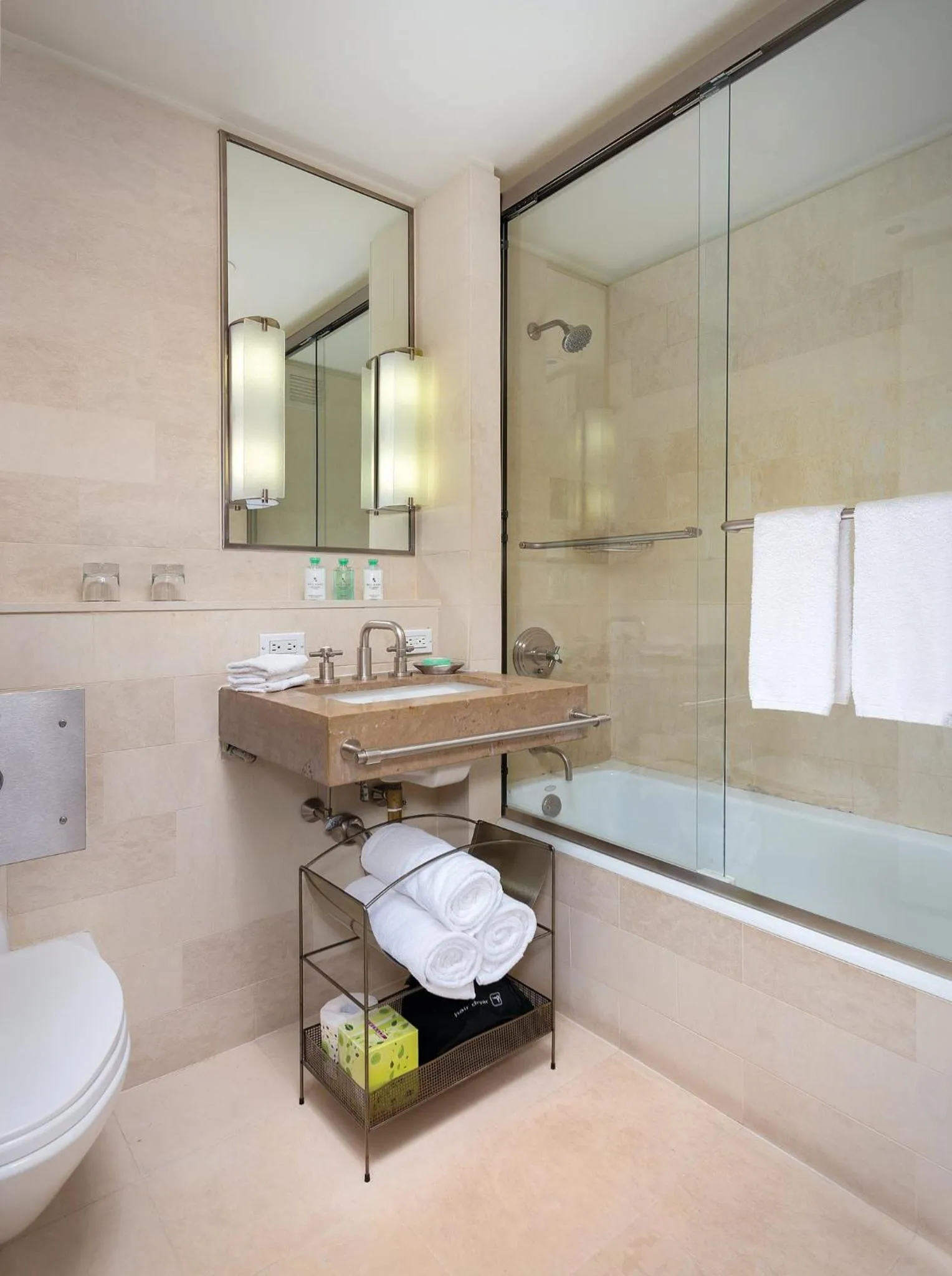 Bathroom in Club Wyndham Midtown 45