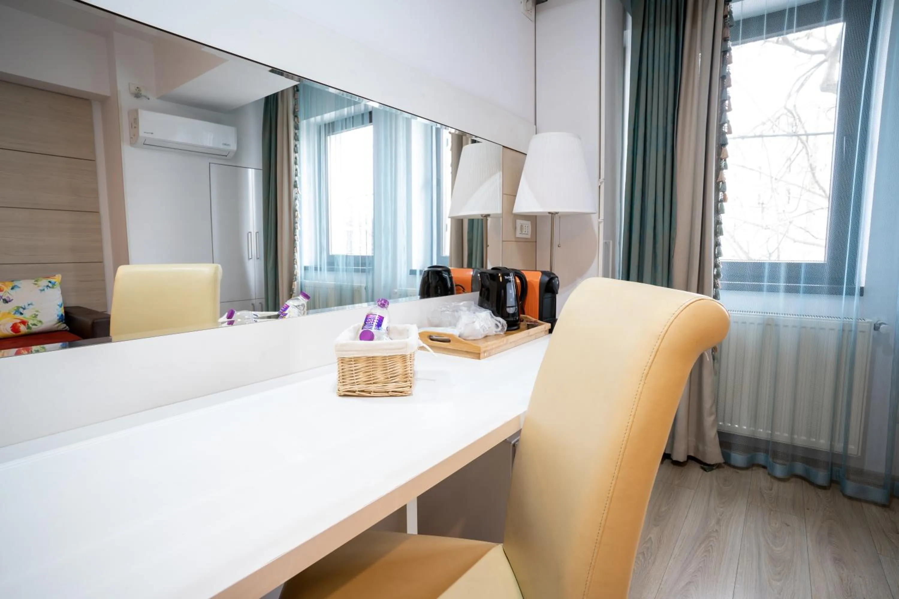 Seating area in Avenue Parliament Old Town - Avenue Hotels