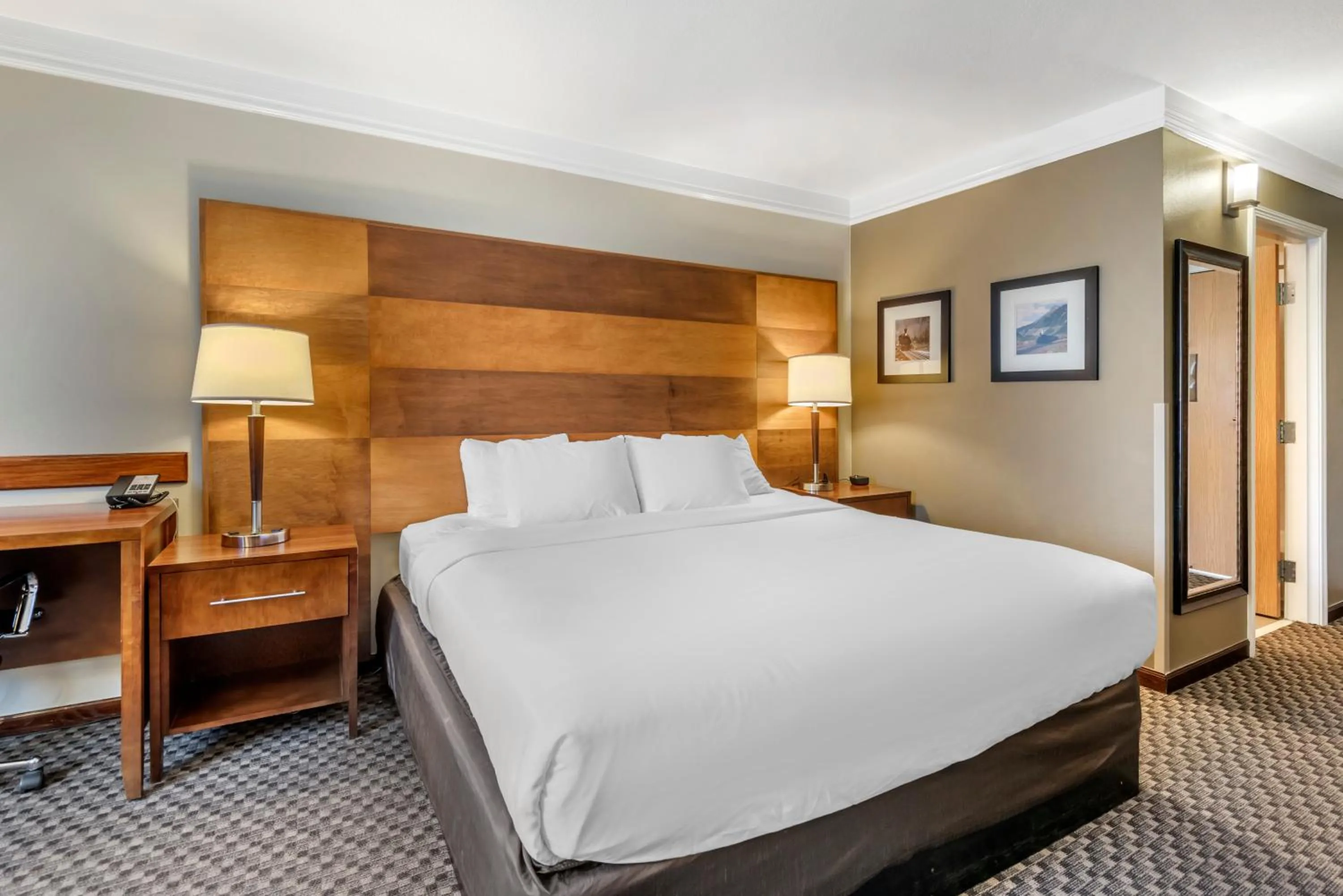 Bed in Comfort Inn & Suites Durango