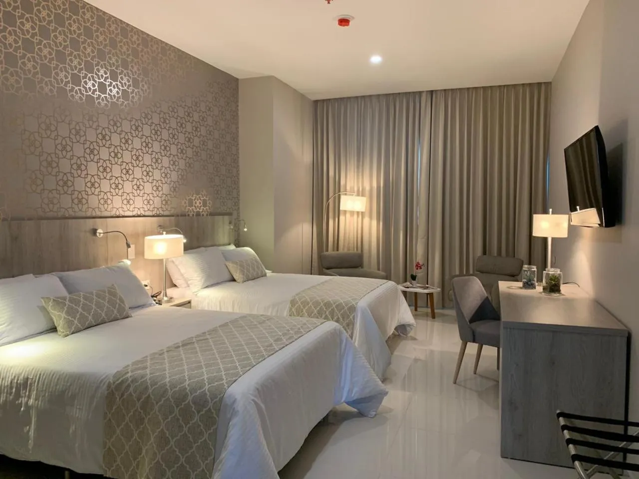 Photo of the whole room, Bed in Hotel Dorado Plaza Alto Prado