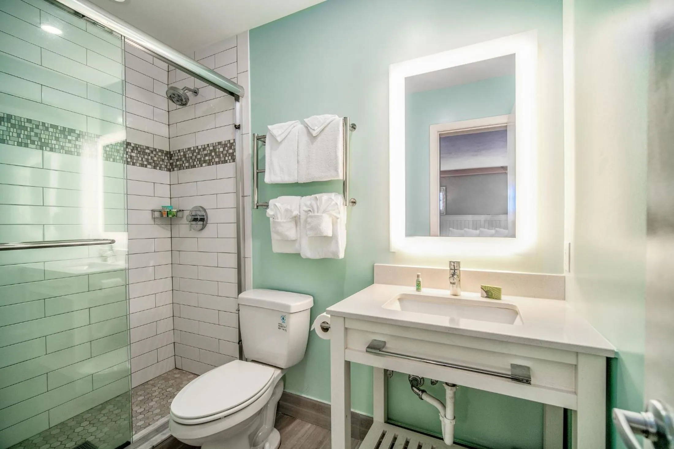 Shower in Perry's Ocean-Edge Resort