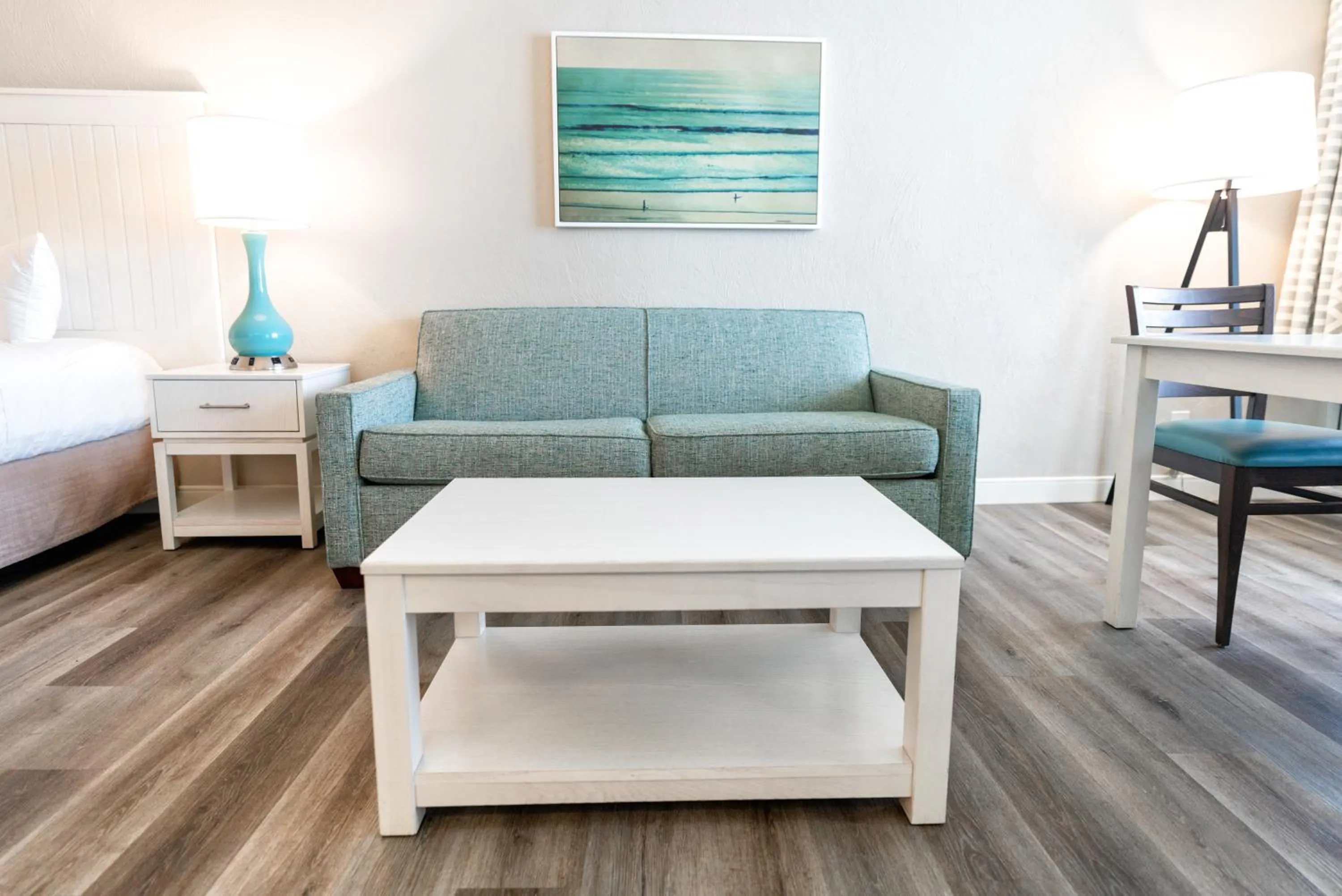 Bed in Perry's Ocean-Edge Resort