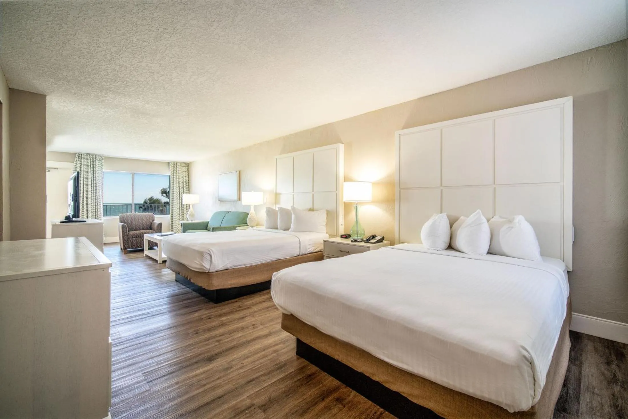 Photo of the whole room, Bed in Perry's Ocean-Edge Resort