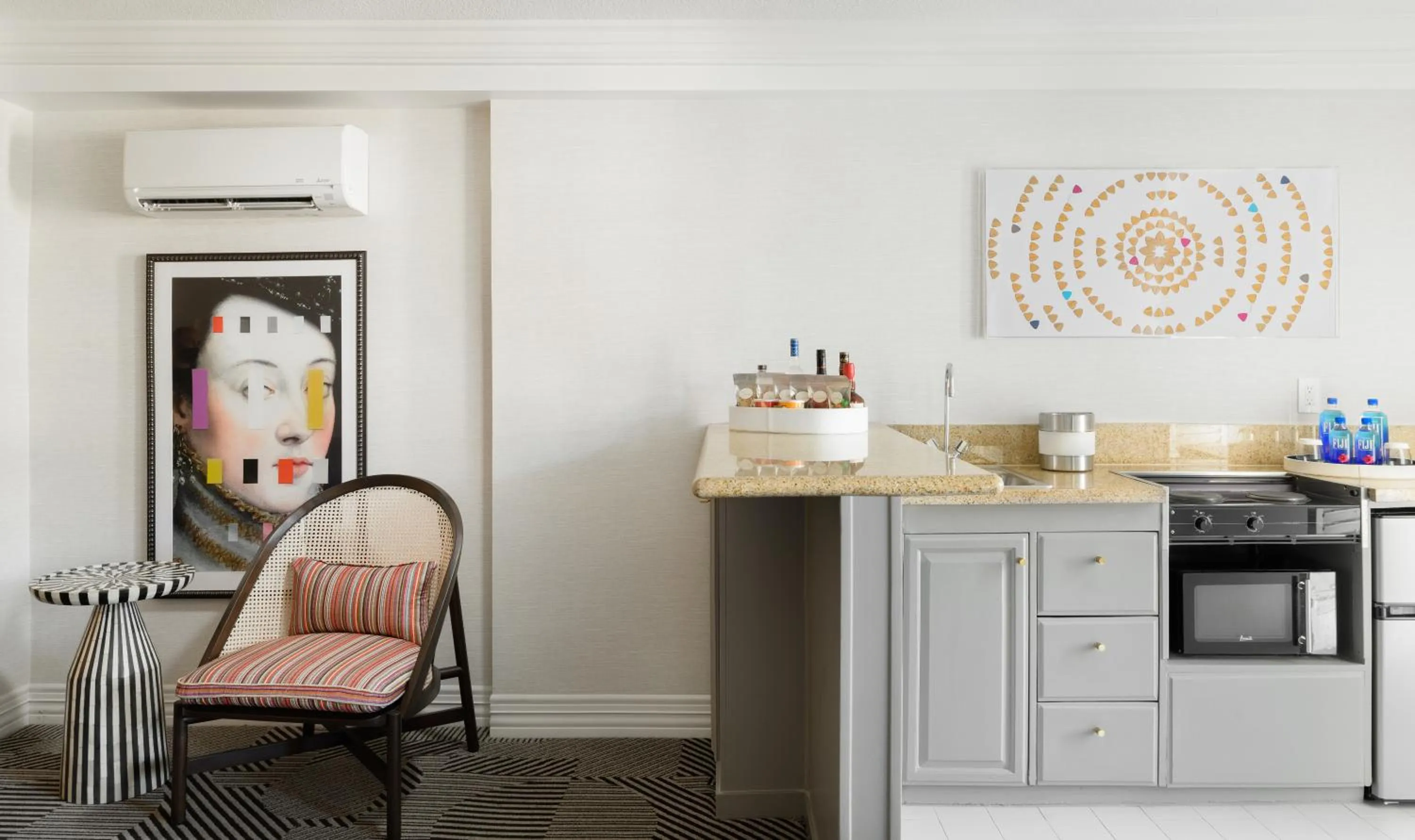 Kitchen or kitchenette in Le Parc at Melrose