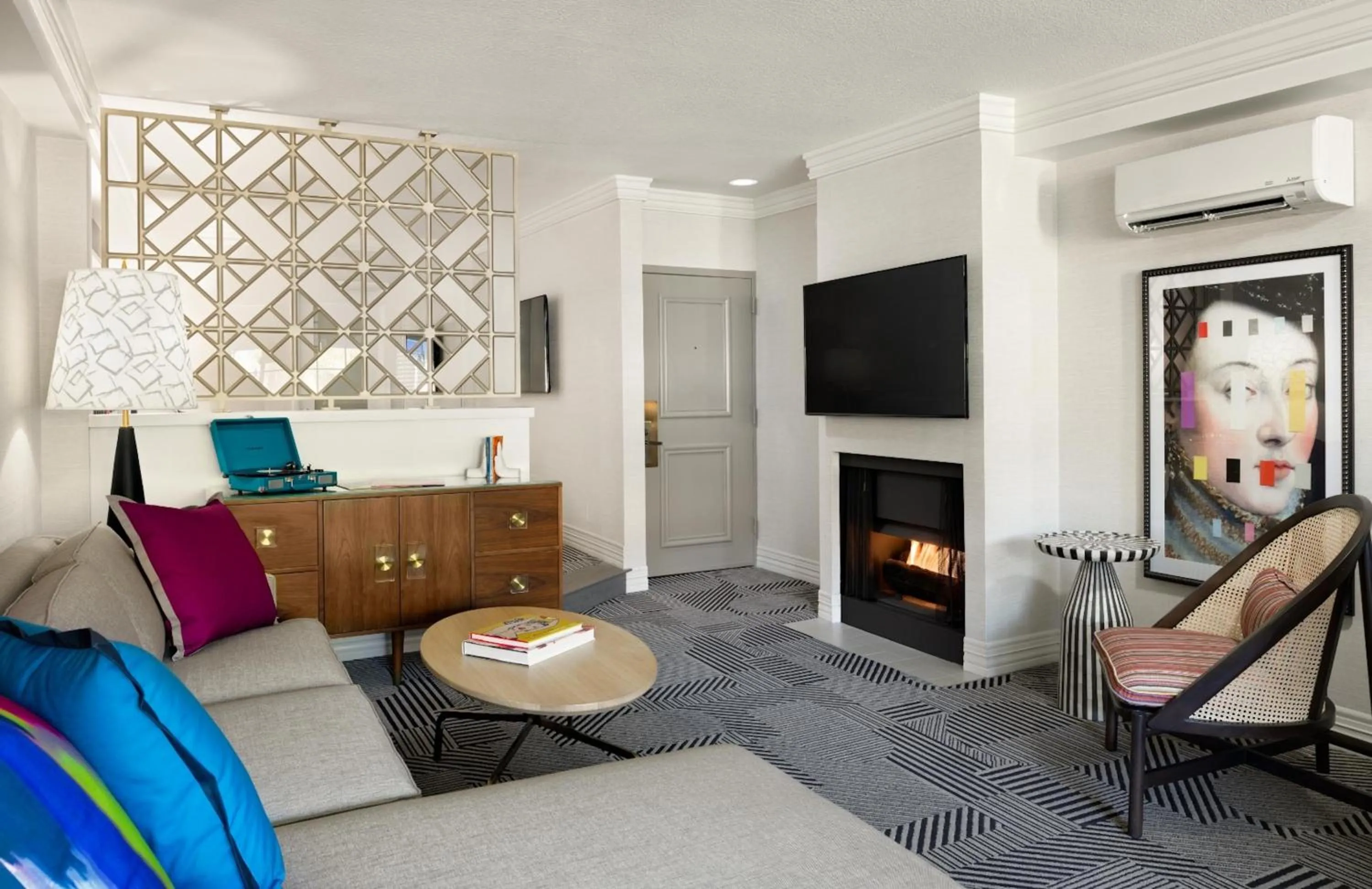 Seating area in Le Parc at Melrose