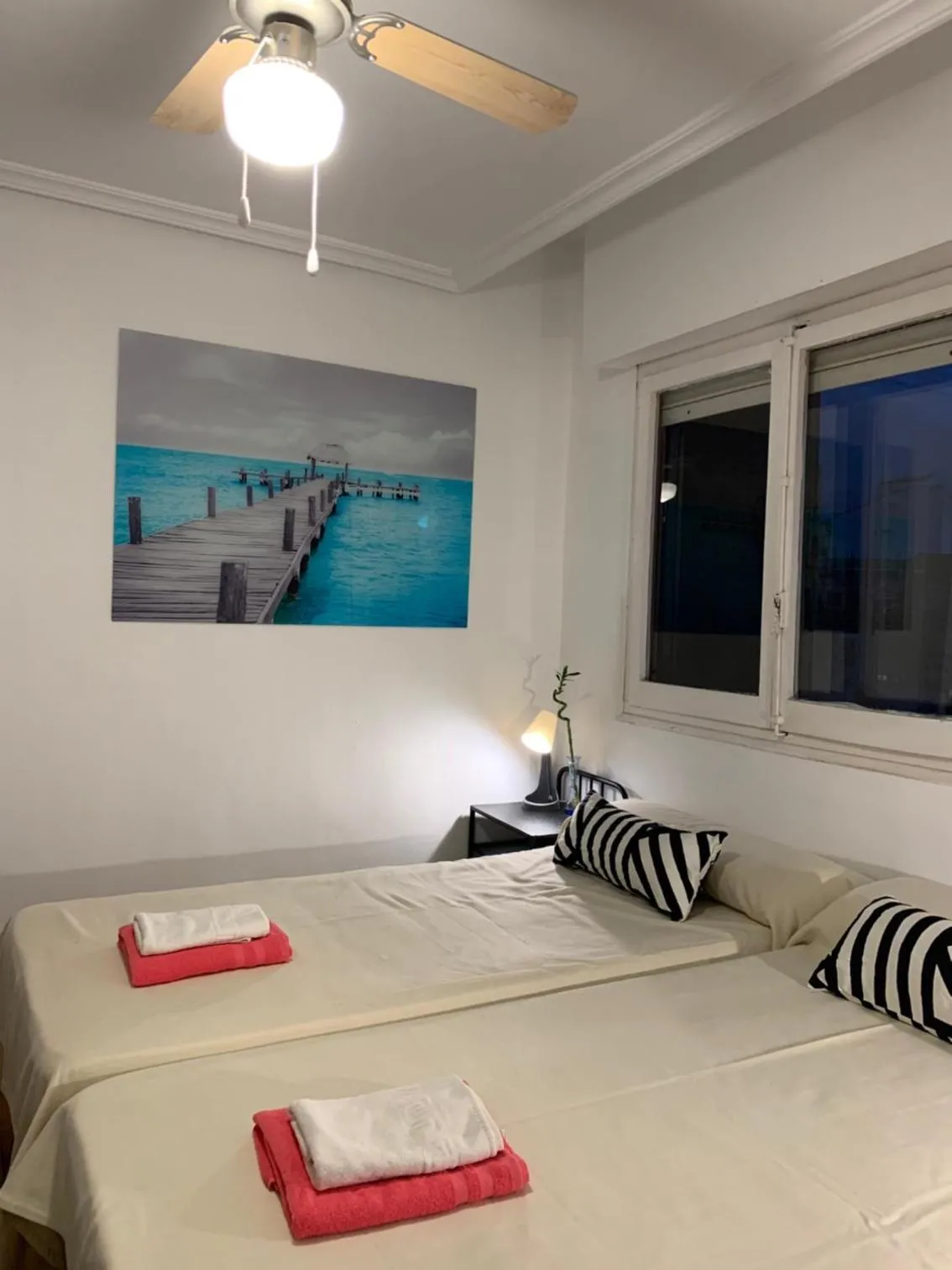 Bed in Hotel y Restaurante Puerta de Aranda