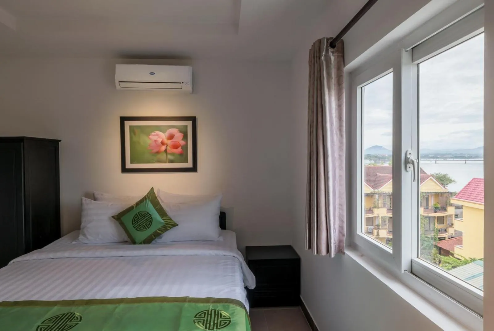 Bed in Purple Hue - Charming Riverside