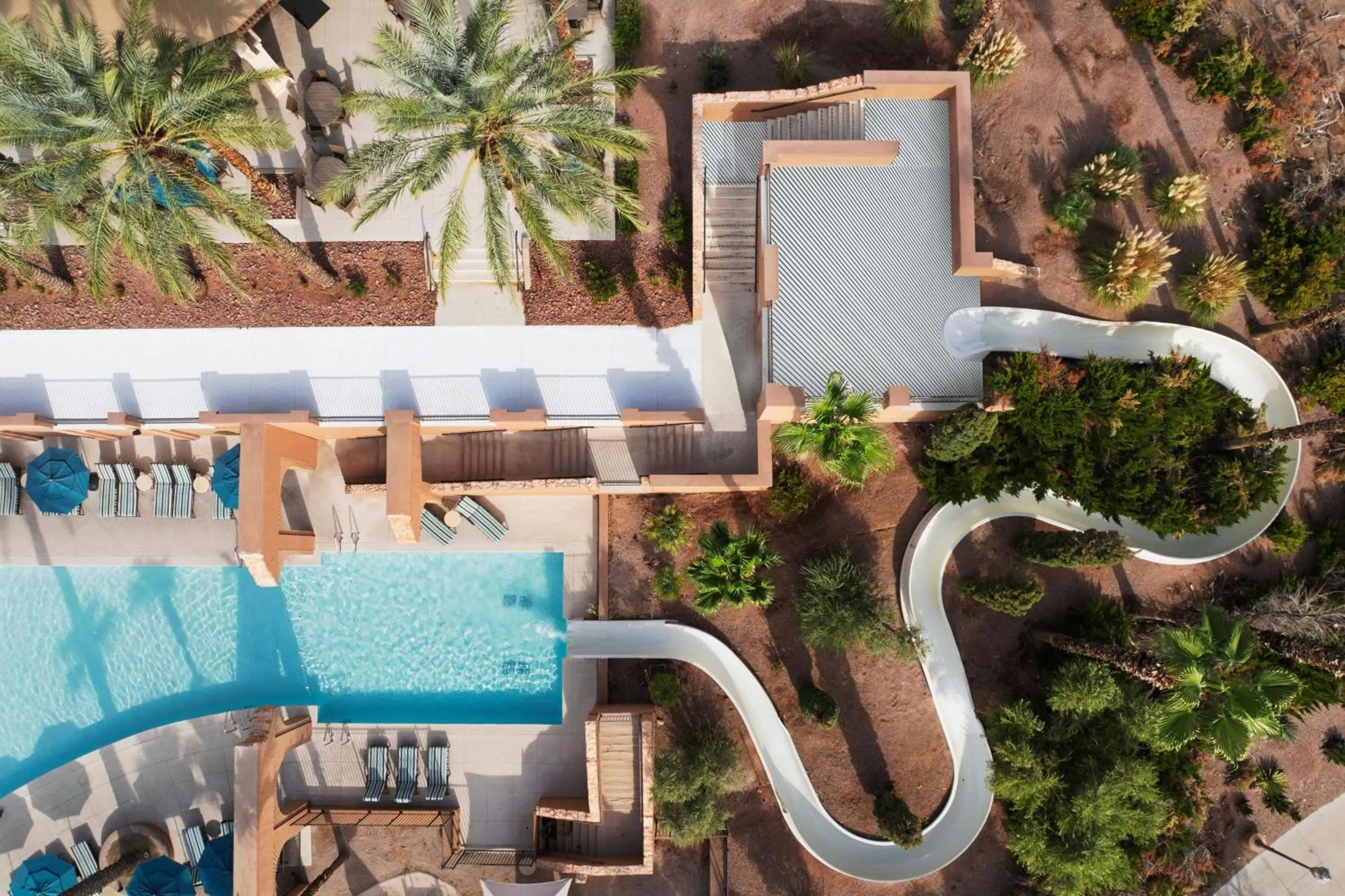 Swimming pool in The Westin Lake Las Vegas Resort & Spa