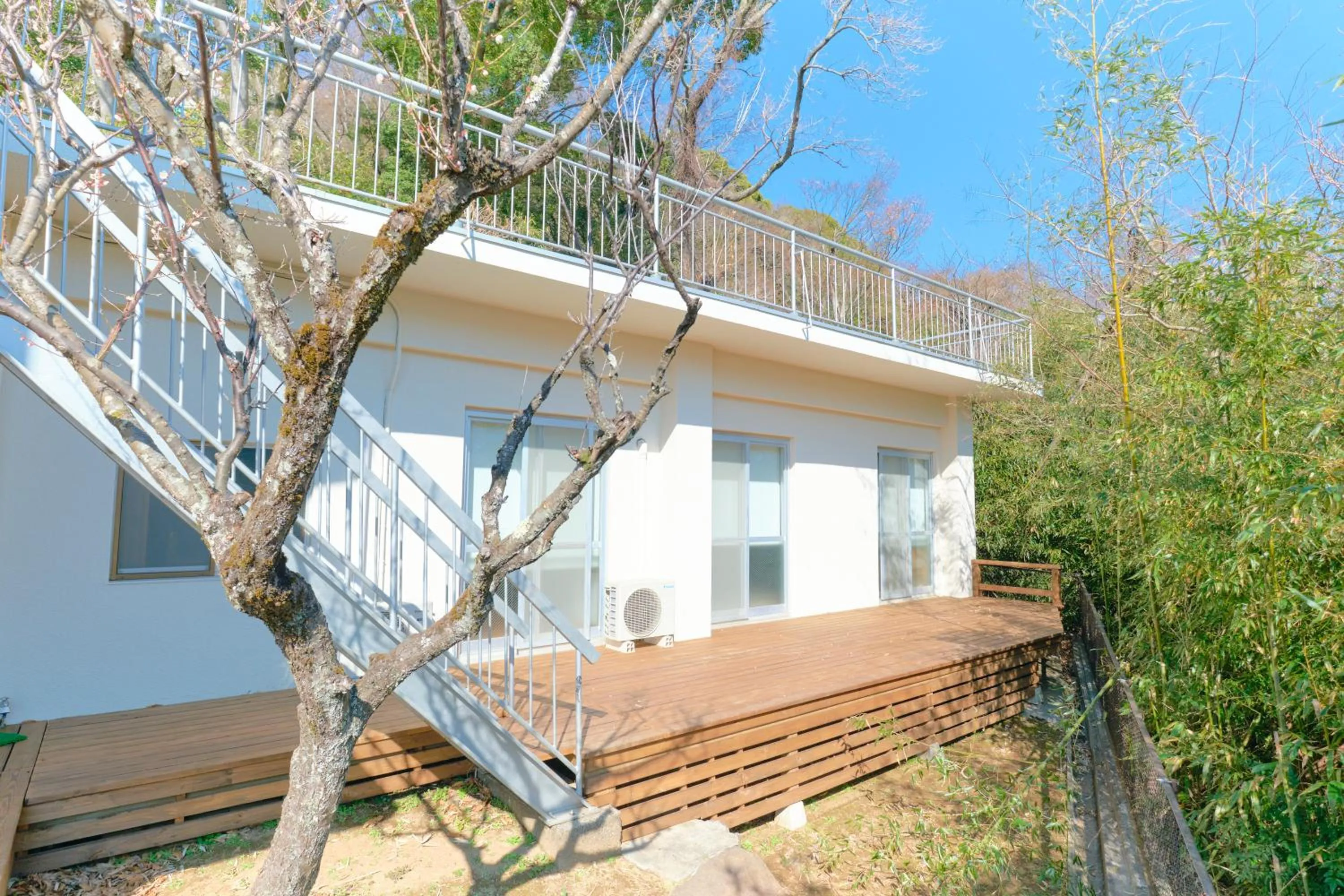 Ryokan -Suikoen- by Tranova