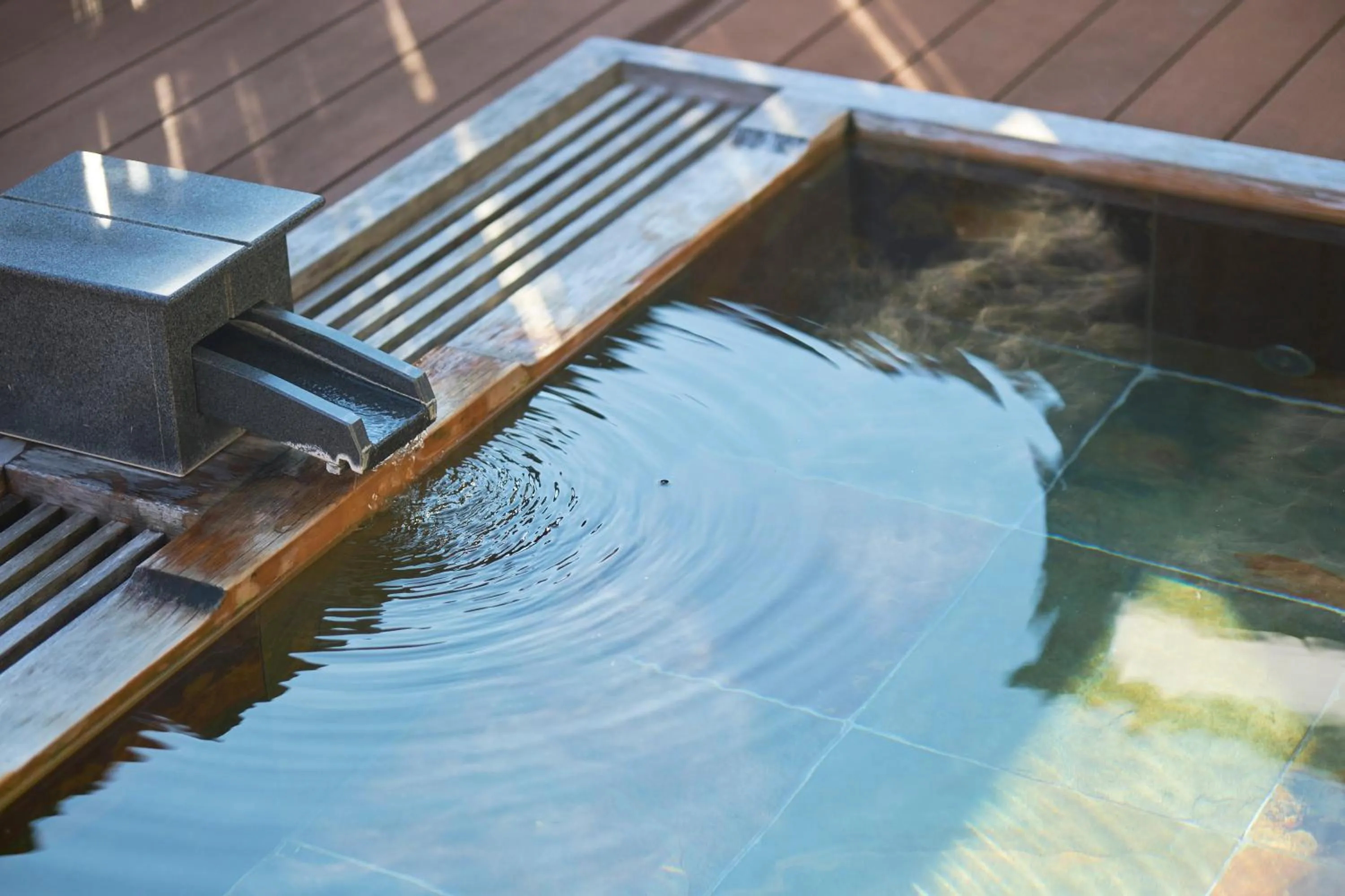 Ryokan -Suikoen- by Tranova