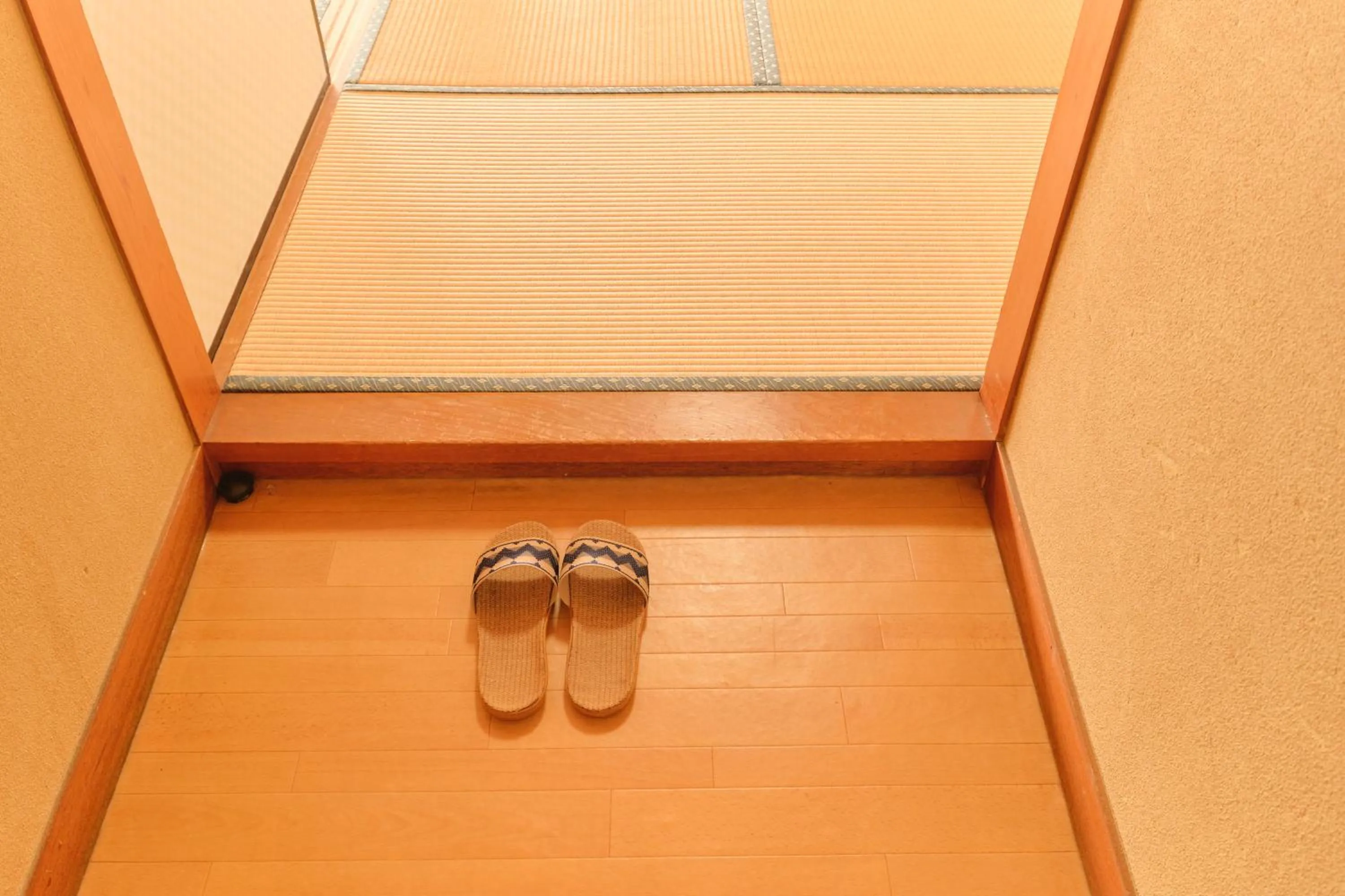 Ryokan -Suikoen- by Tranova