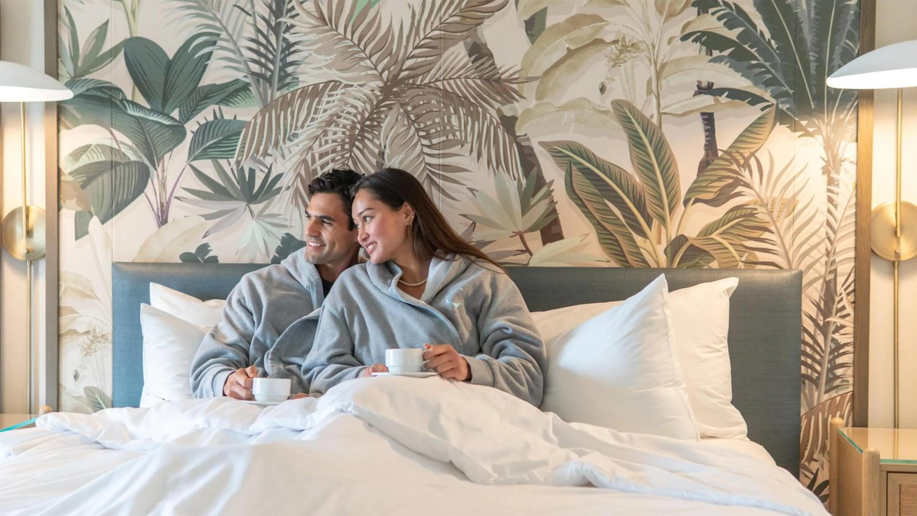 Bedroom, Bed in Hyatt Centric Delfina Santa Monica