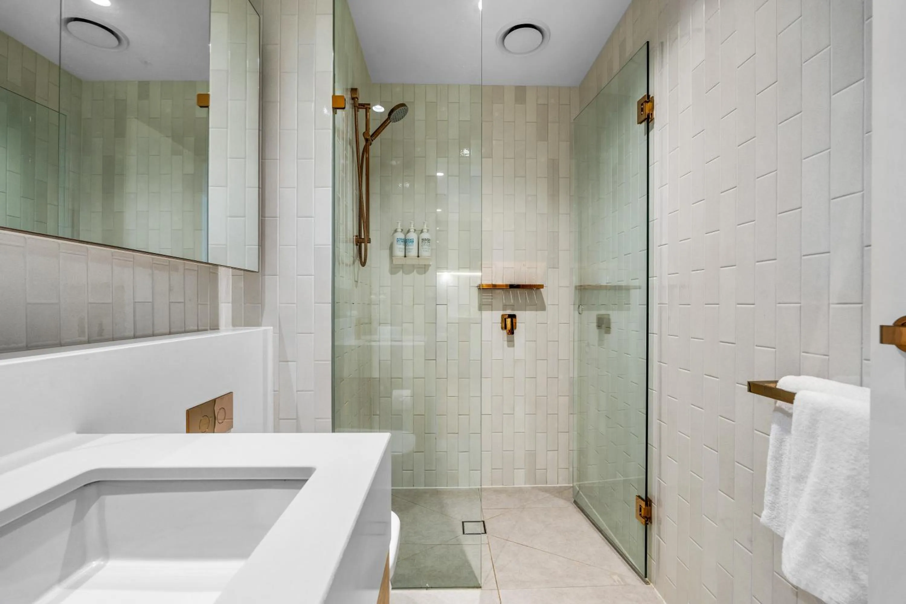 Bathroom in Collins House Apartments by CLLIX