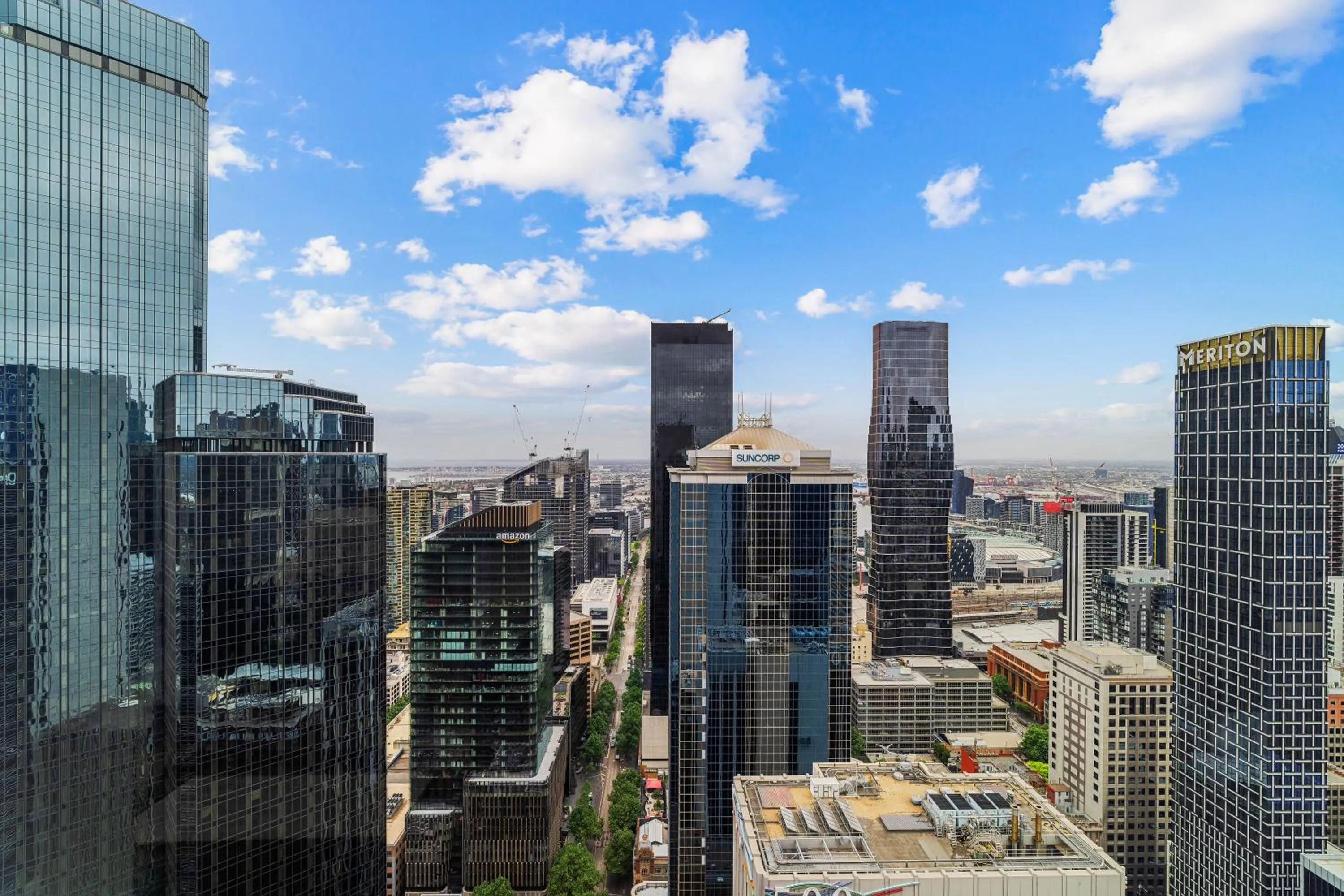 Day in Collins House Apartments by CLLIX