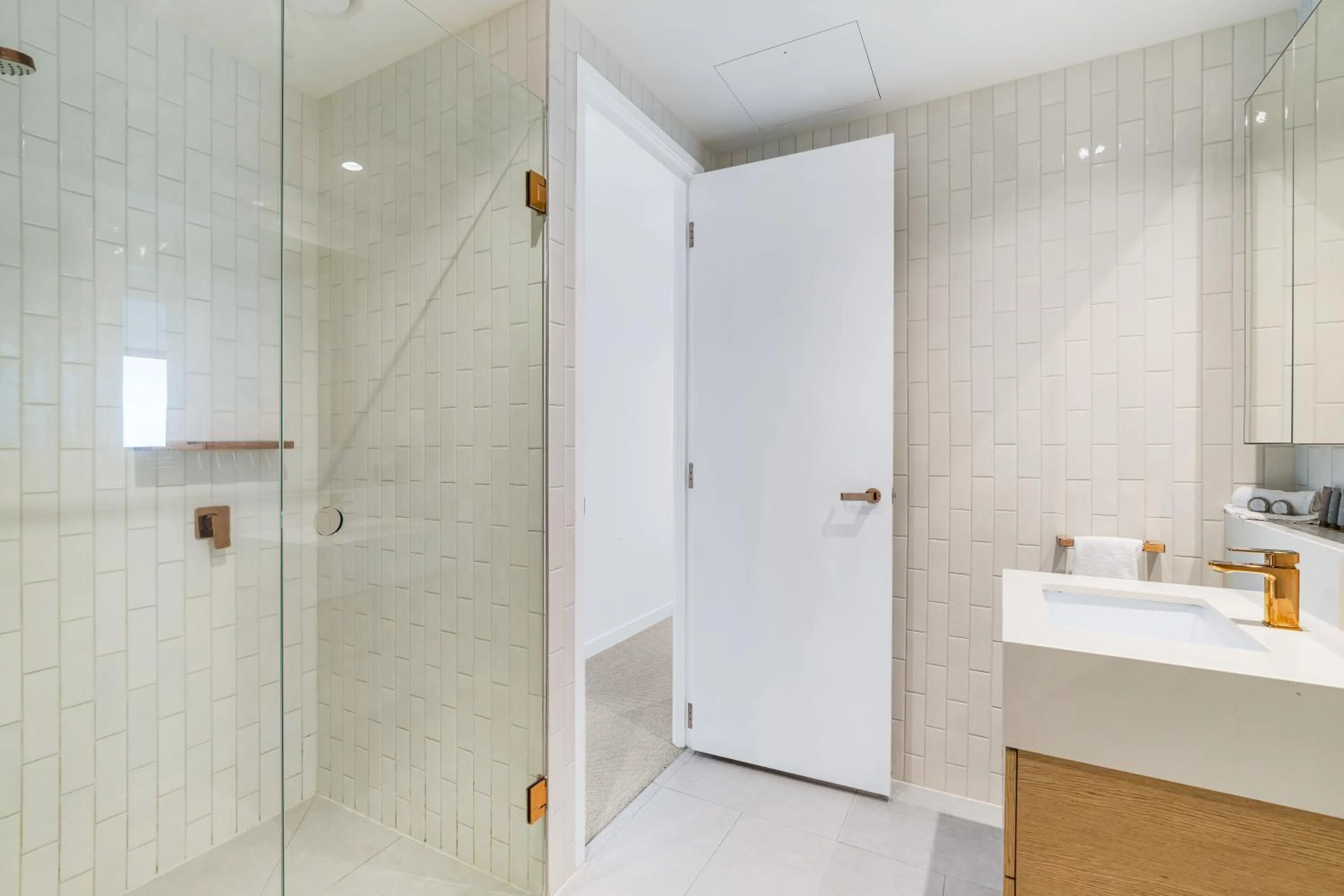 Shower in Collins House Apartments by CLLIX