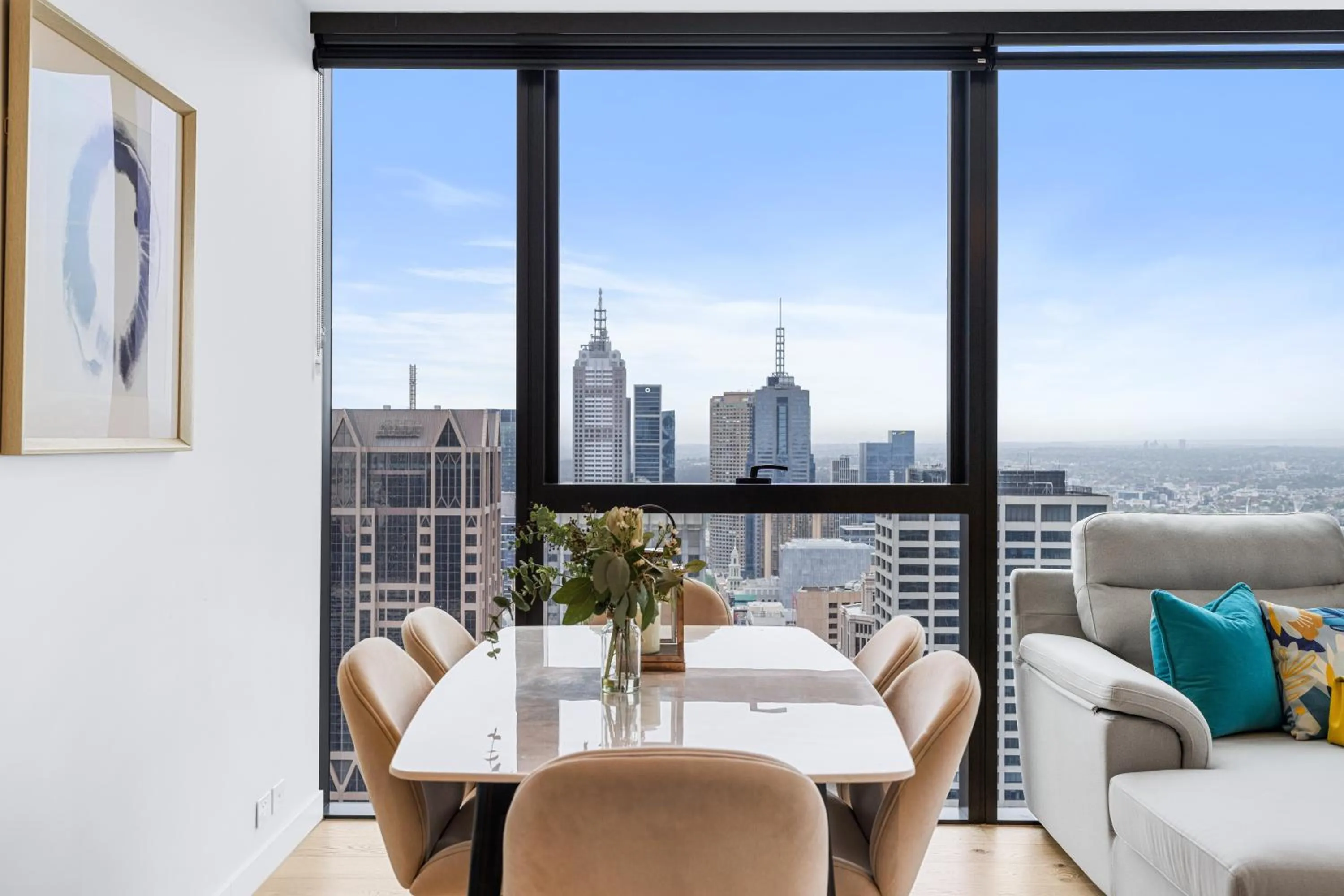 Day in Collins House Apartments by CLLIX