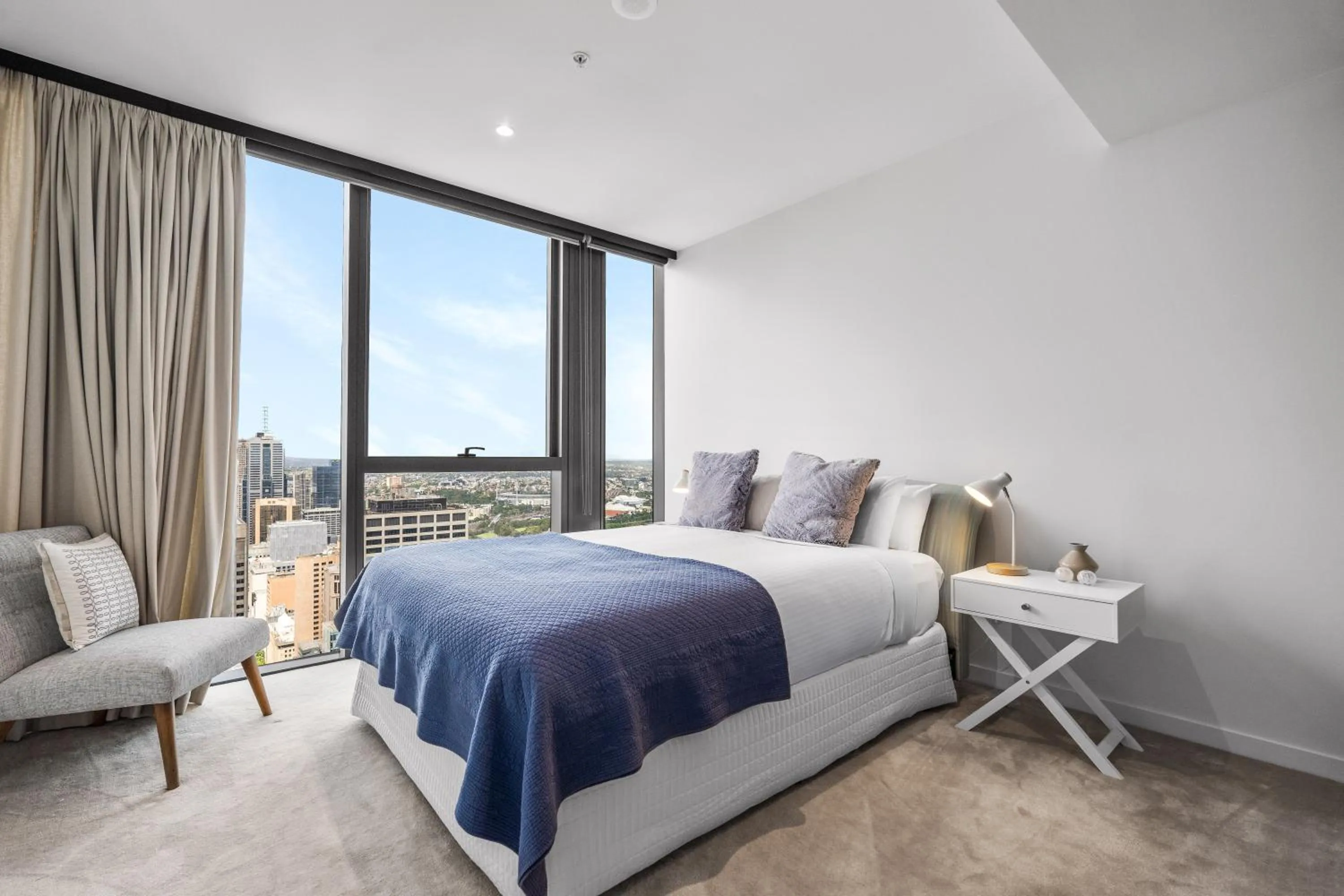 Bed in Collins House Apartments by CLLIX