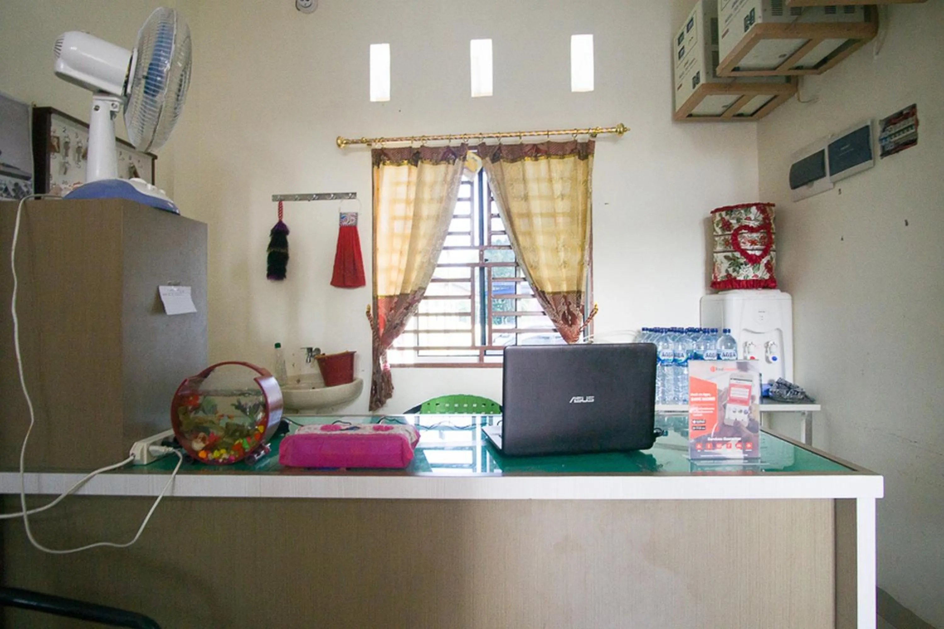 Lobby or reception in RedDoorz @ Pematangsiantar 2